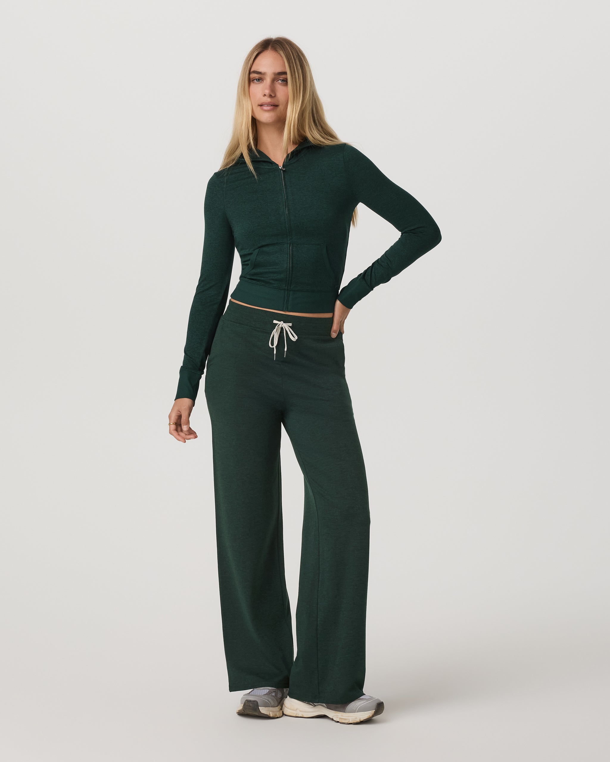 Halo Essential Wideleg Pant | Evergreen Heather - Image 5
