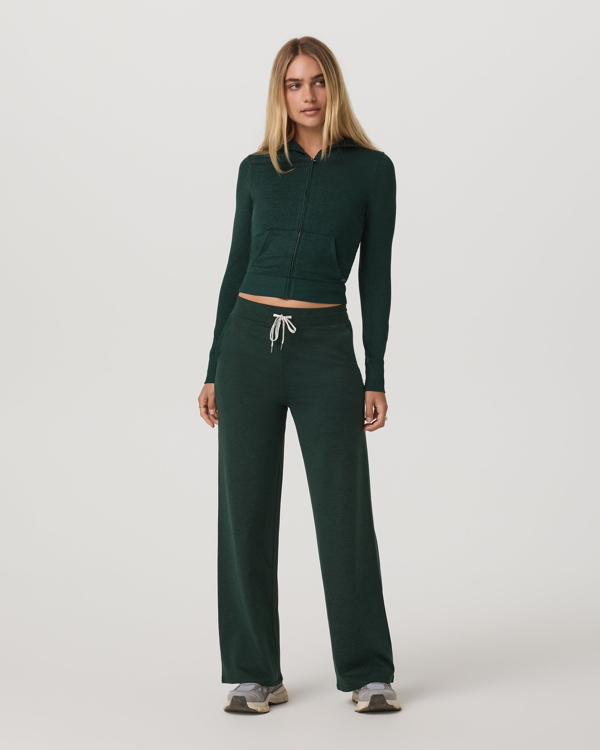 Halo Essential Wideleg Pant - Long | Evergreen Heather