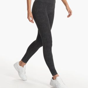 Helix Seamless Texture Legging | Charcoal Plaid