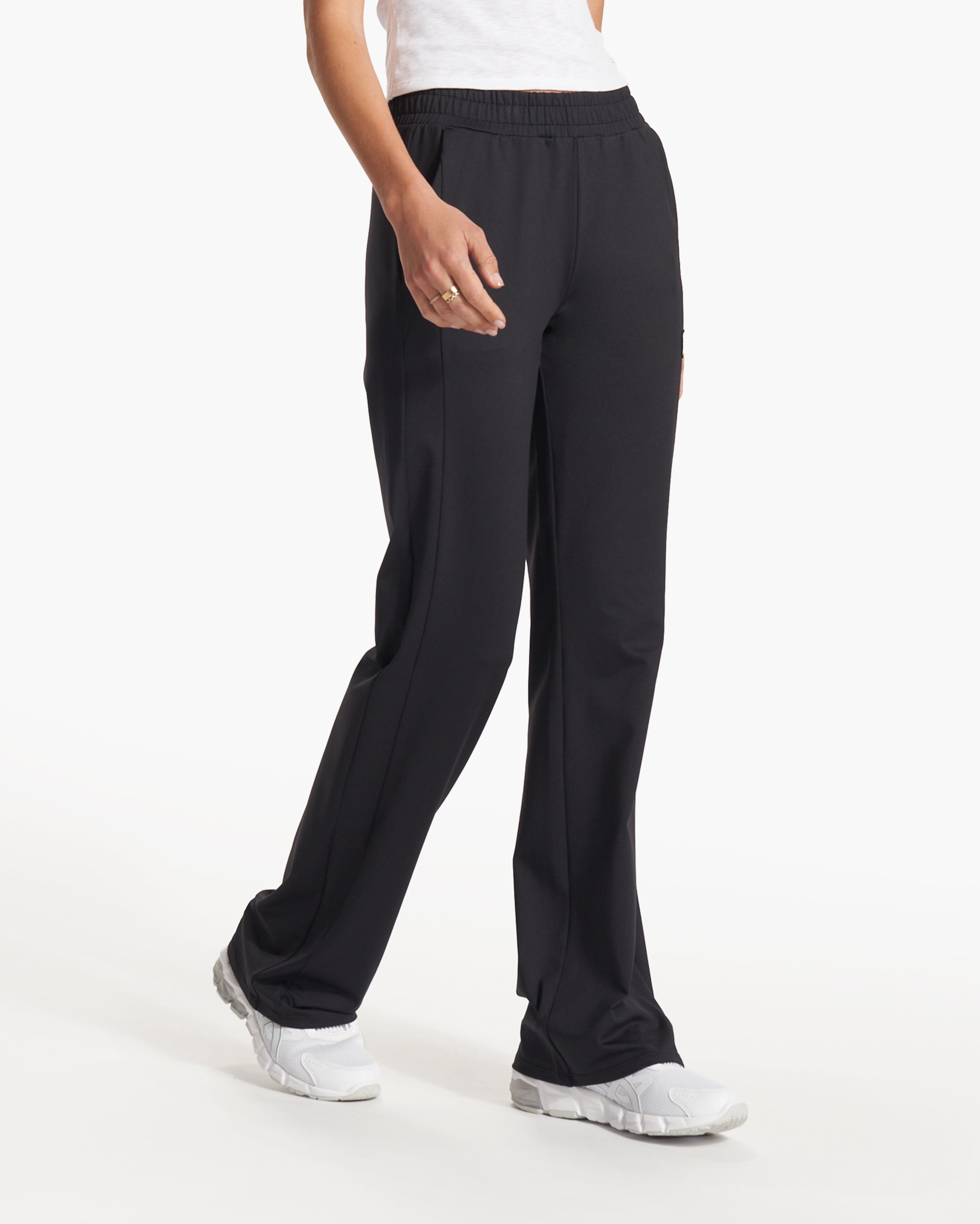Courtside Track Pant | Black - Image 4