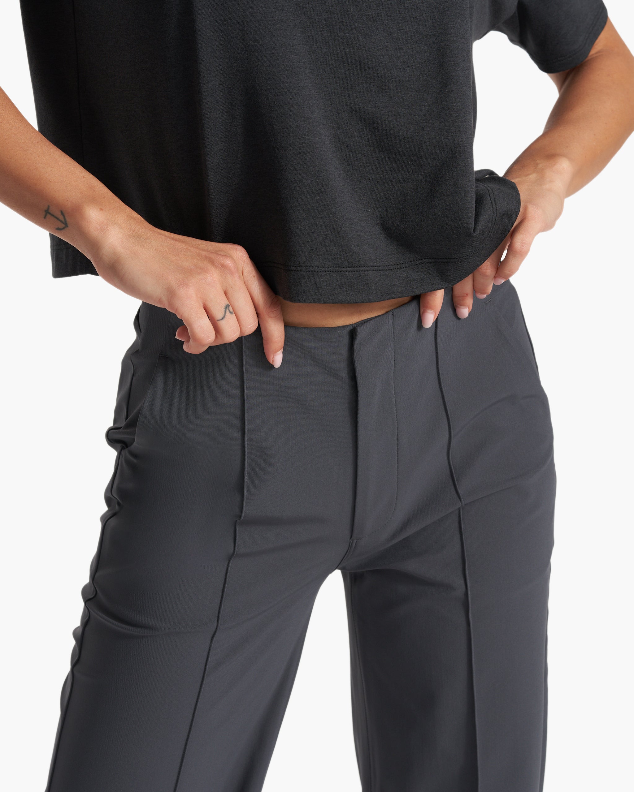 Womens Vuori Meta™ Wideleg Pant - Long | Charcoal - Image 3