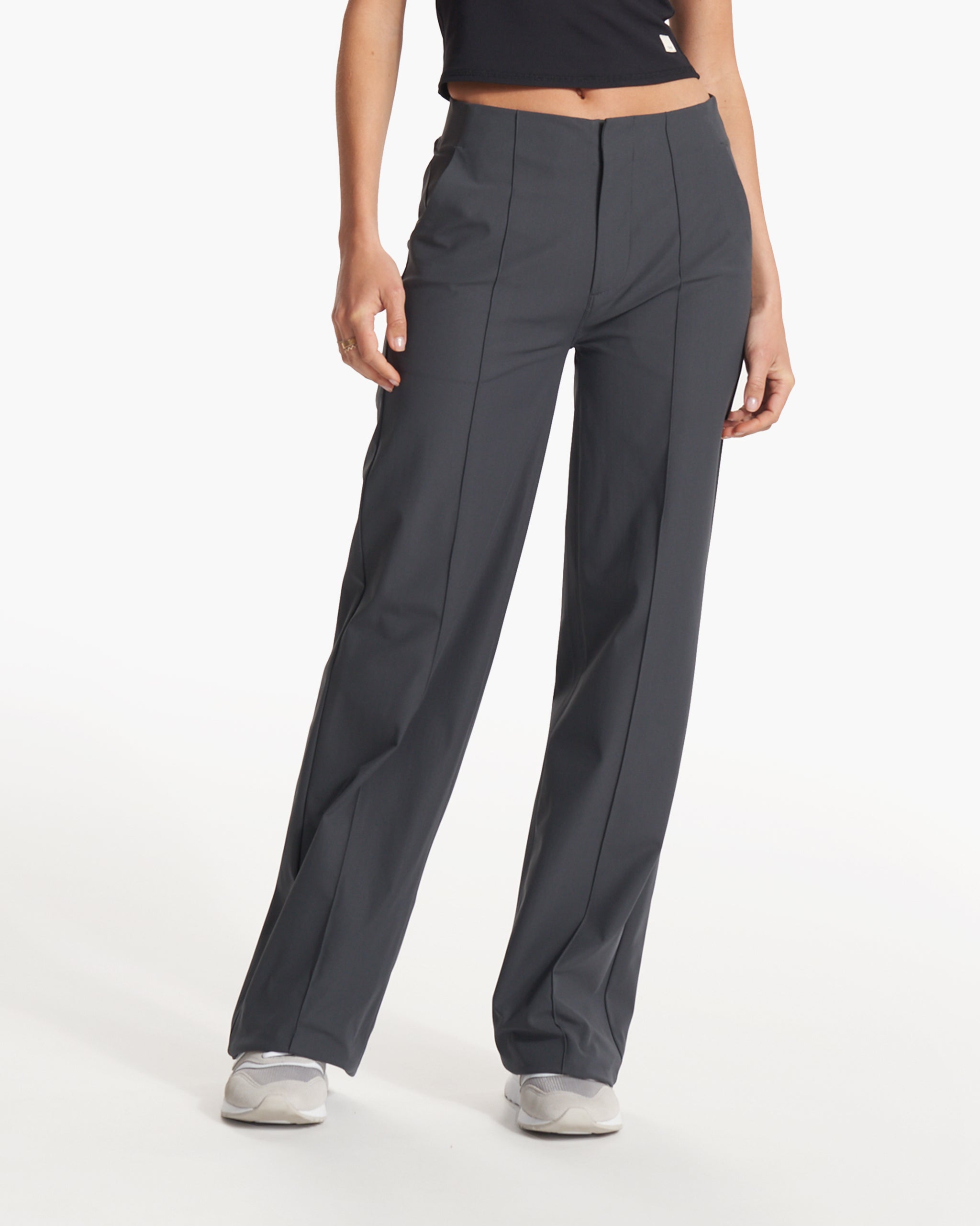 Womens Vuori Meta™ Wideleg Pant | Charcoal