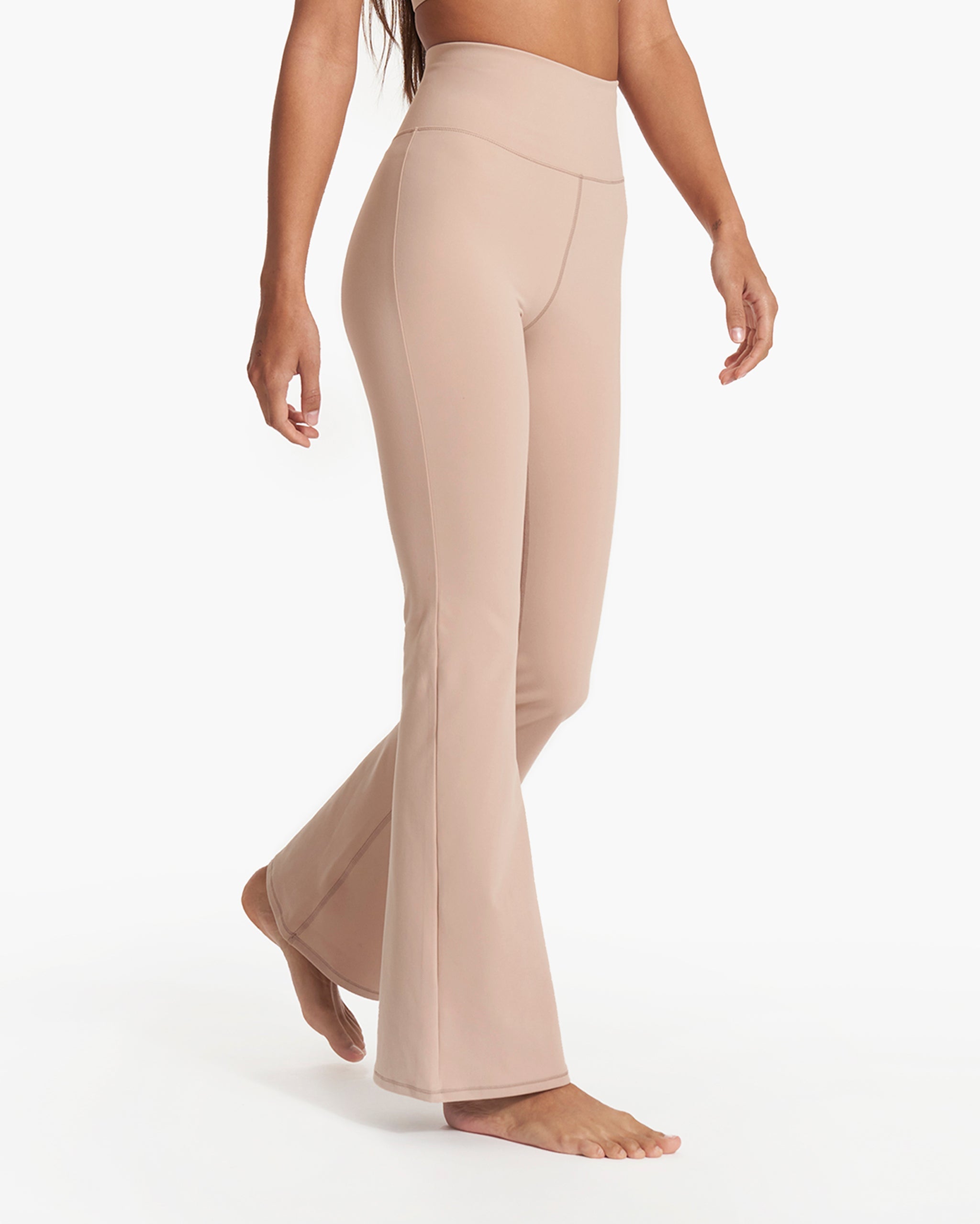 Studio Flare | Coconut - Image 2