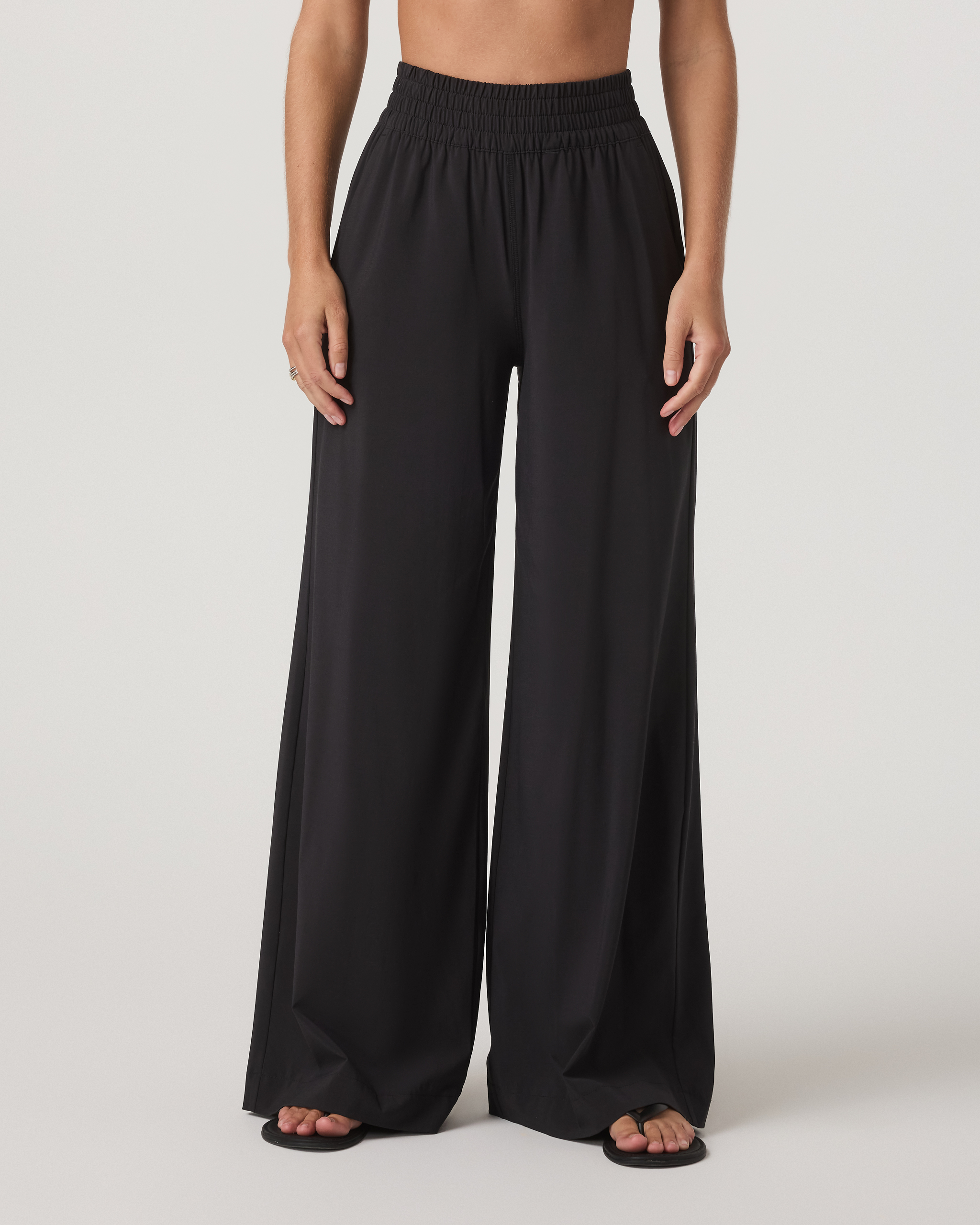 Villa Wideleg Pant - Short | Black