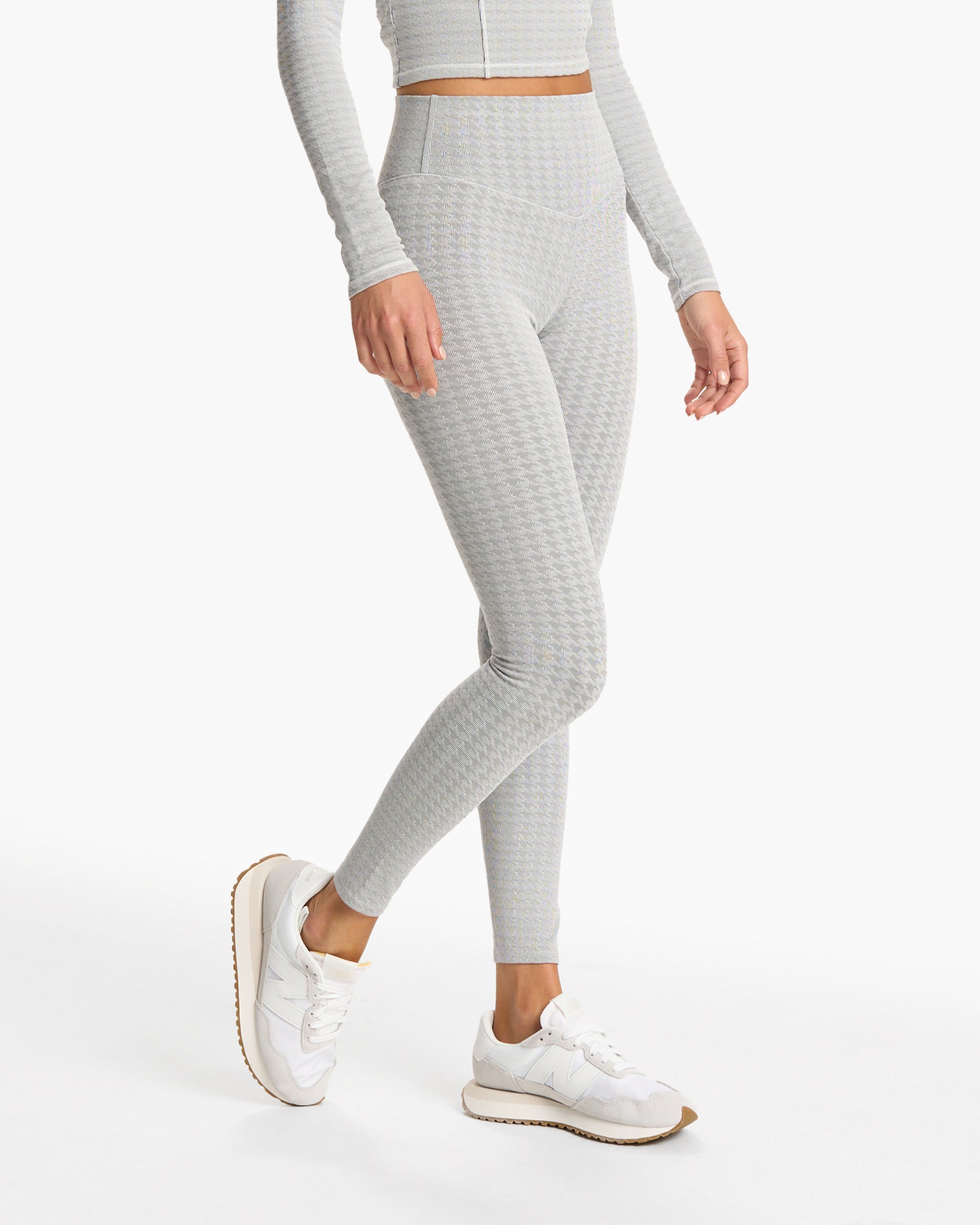 Textured Chilled Out Legging | Houndstooth - Image 2