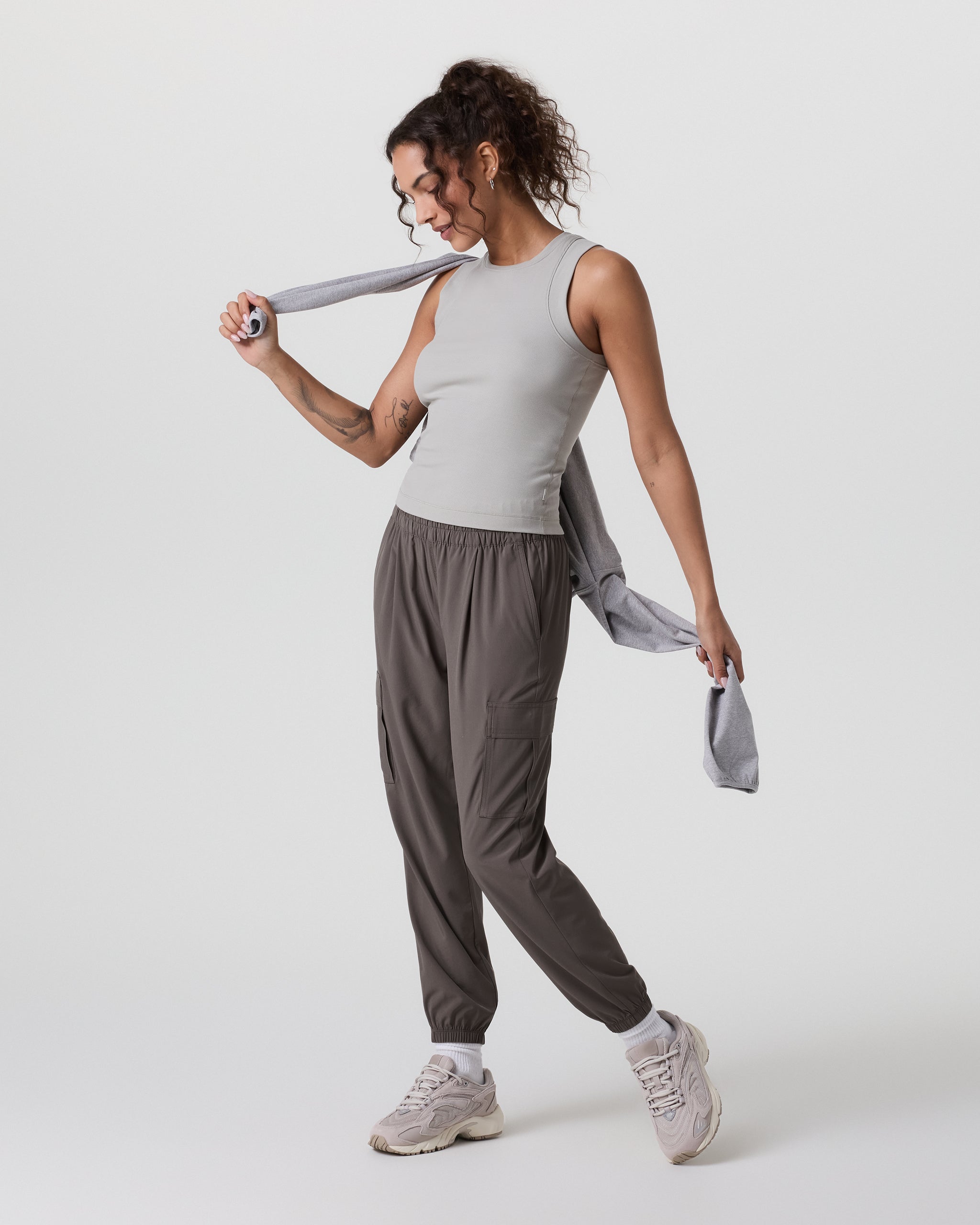 Villa Cargo Jogger | Chia - Image 2