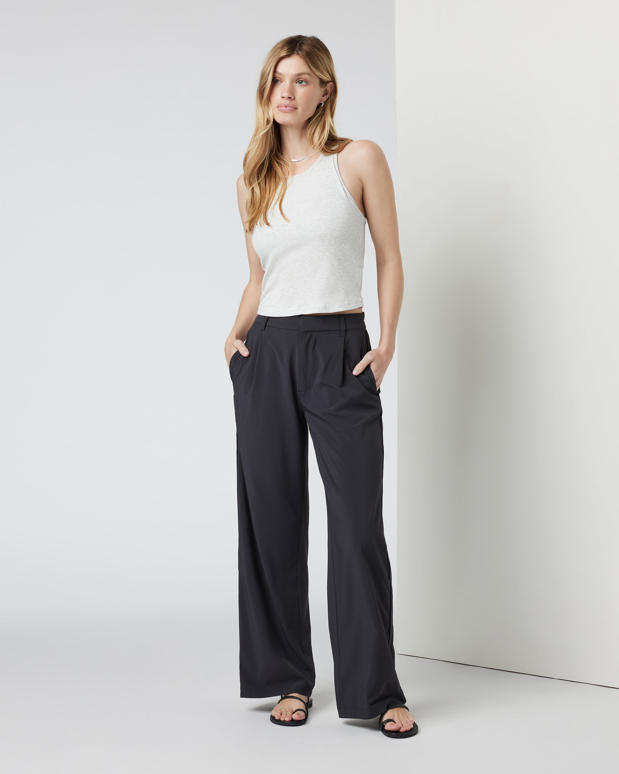 Villa Trouser-Short | Black - Image 2