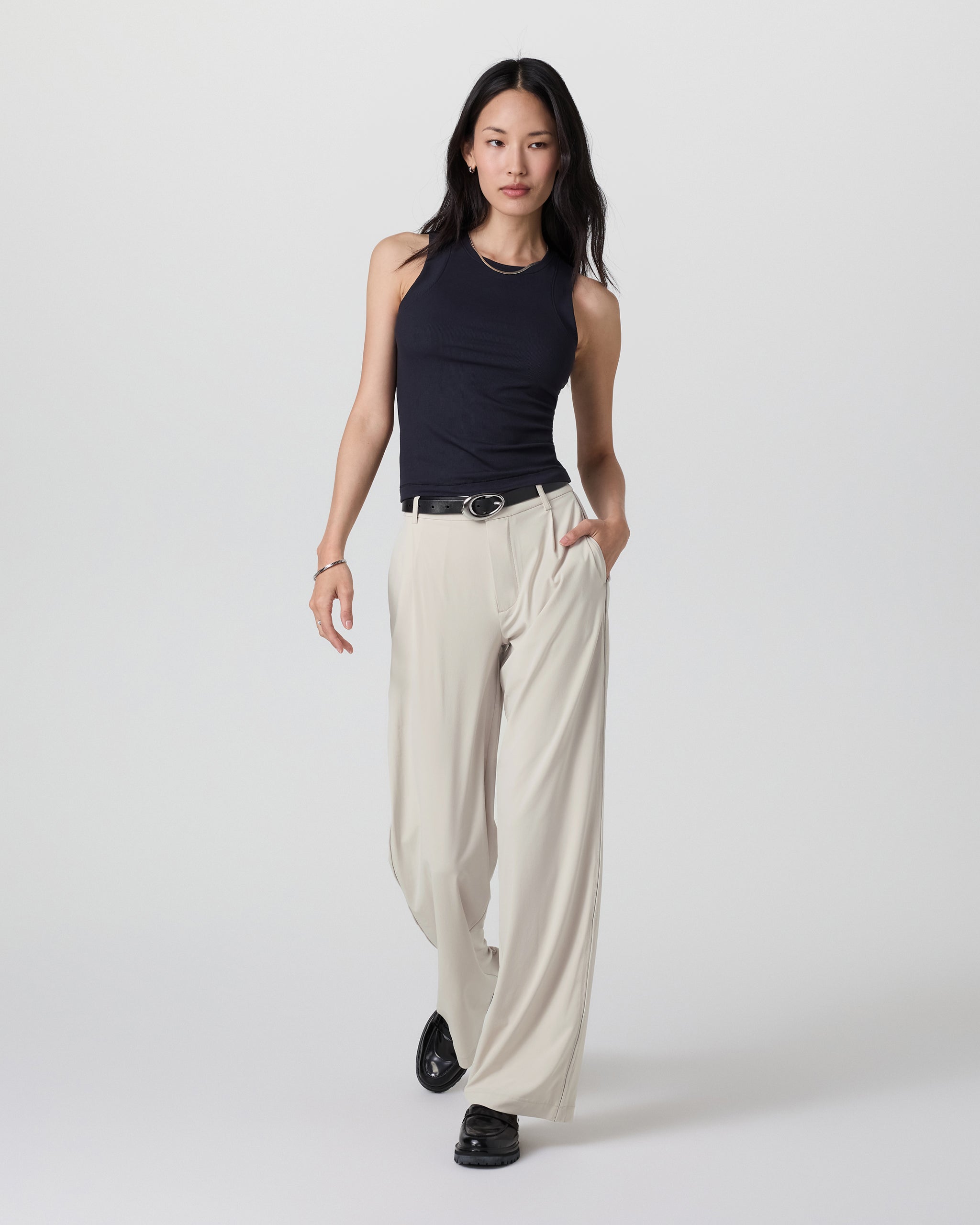 Villa Trouser-Short | Mushroom - Image 2
