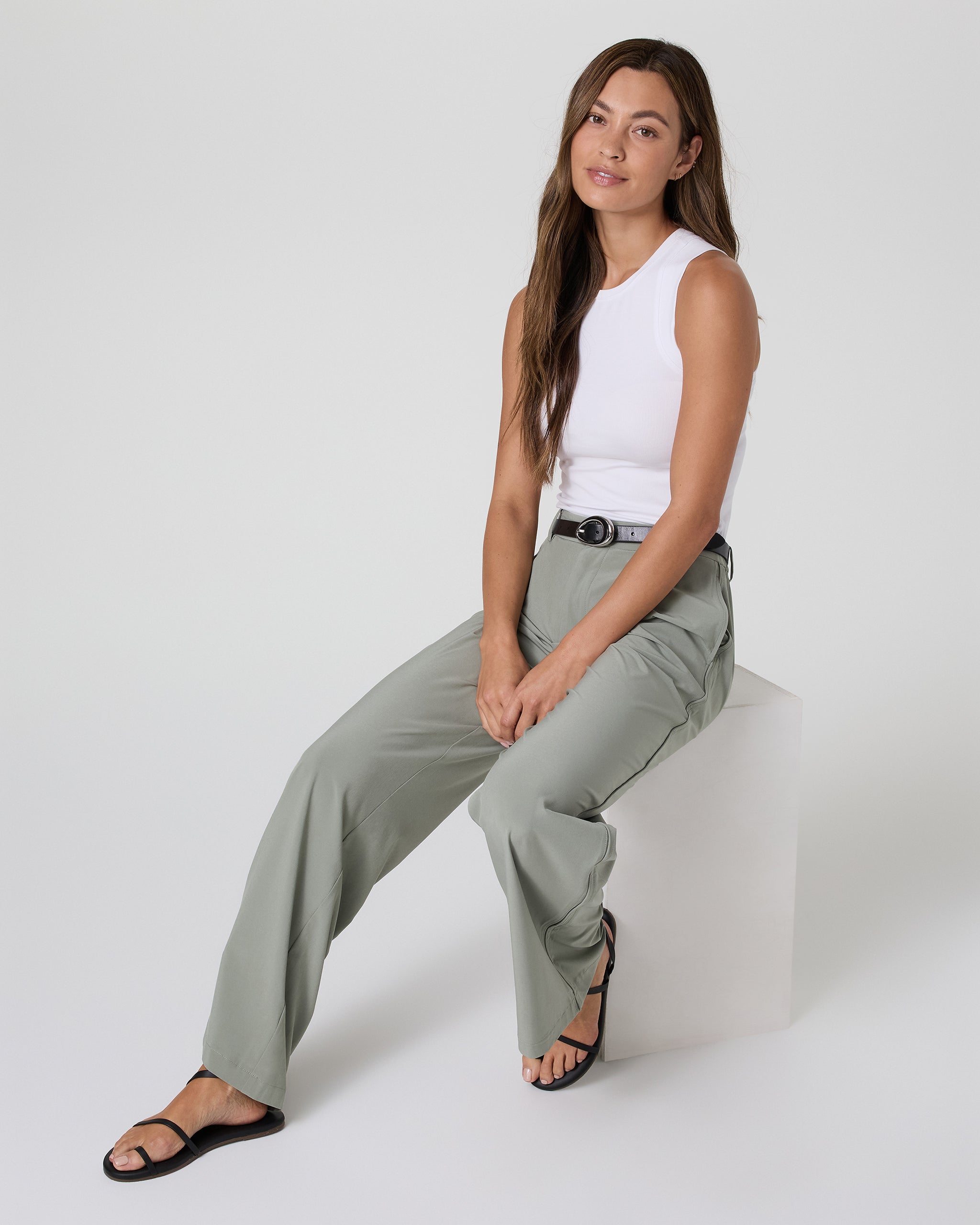 Villa Trouser | Laurel - Image 2