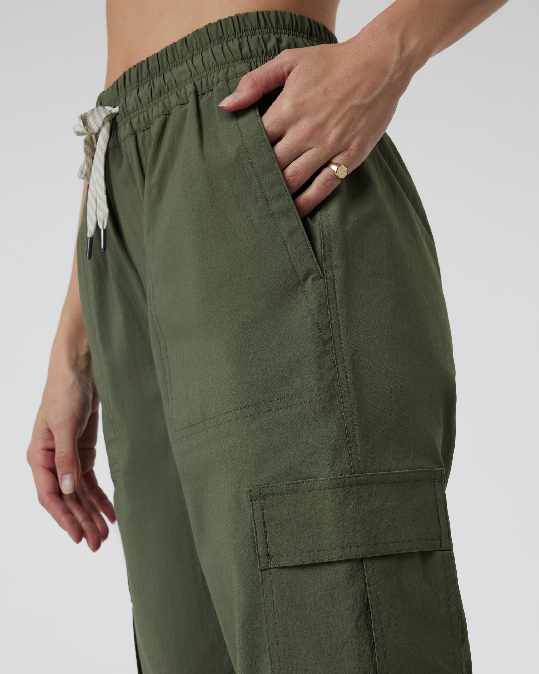 Birch Jogger | Army - Image 4