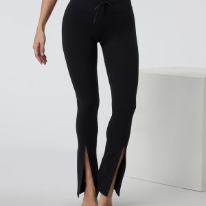 Daily Split Flare | Black