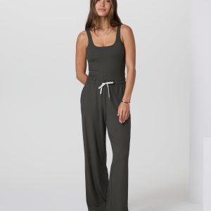 Pose Scoop Jumpsuit - Short | Kale