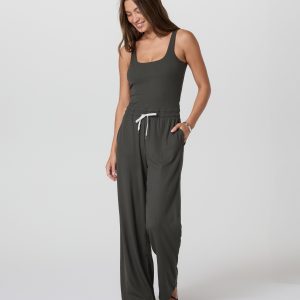 Pose Scoop Jumpsuit | Kale