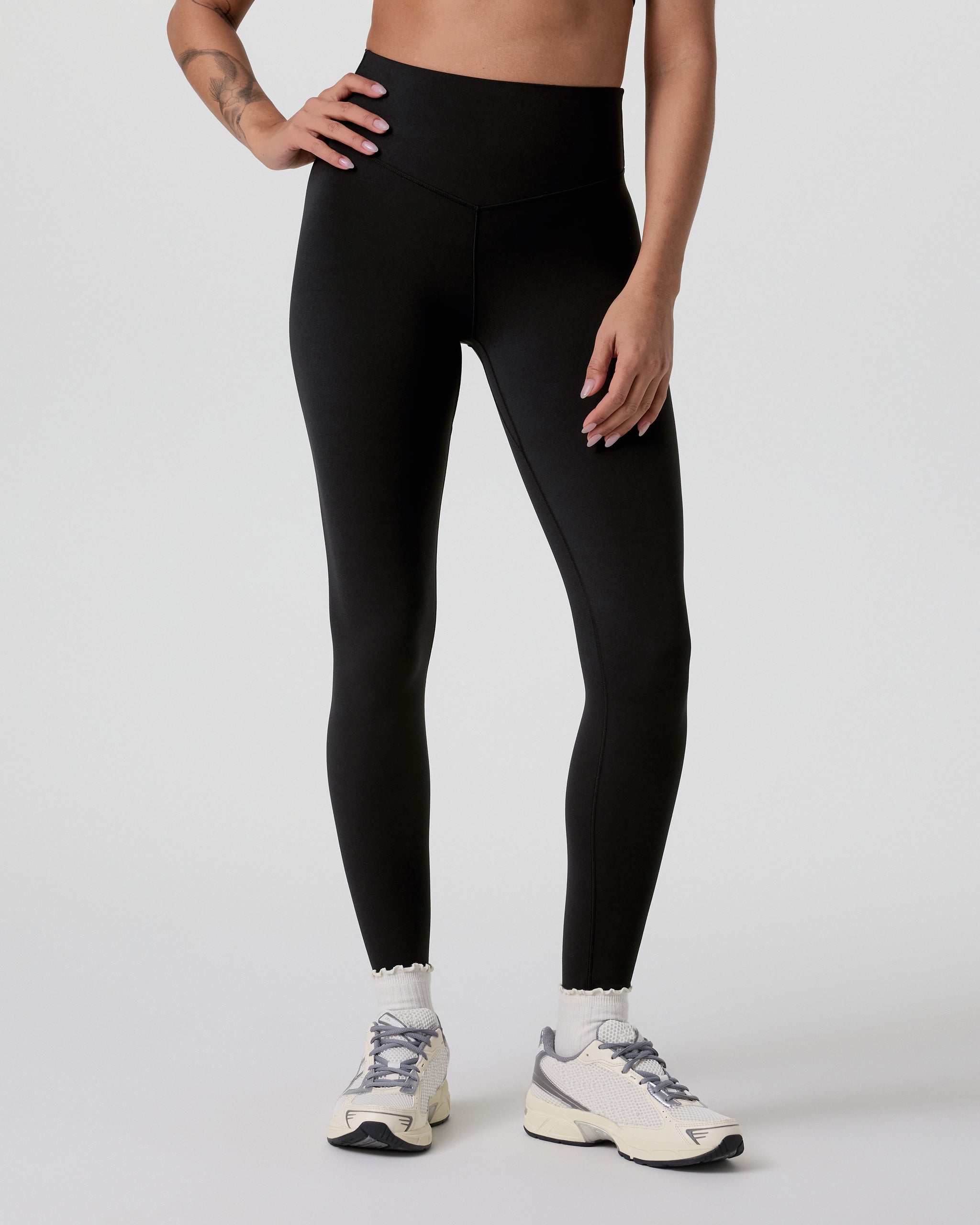Vuori AllTheForm™ Legging - Long | Black - Image 4