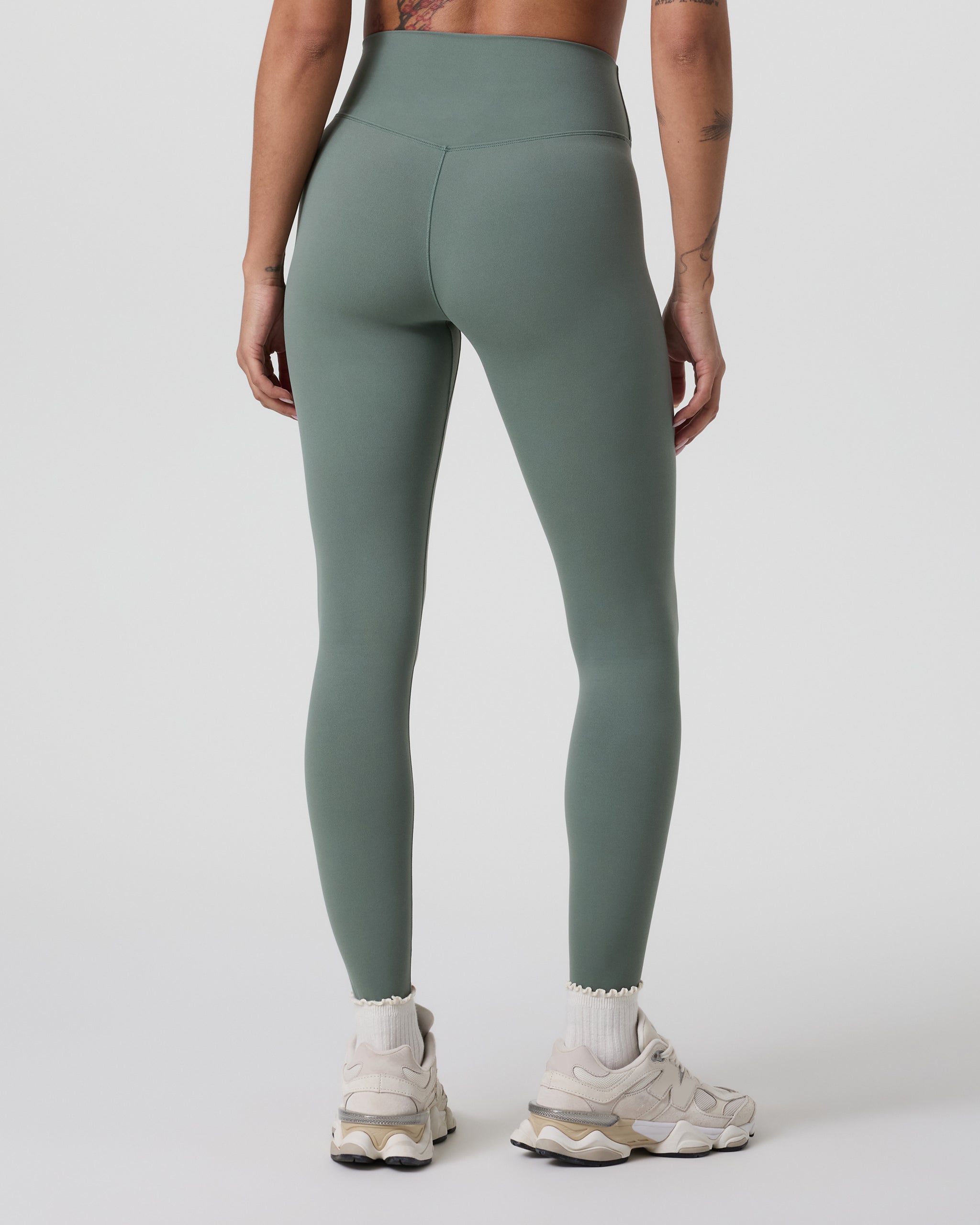 Vuori AllTheForm™ Legging | Marsh - Image 3