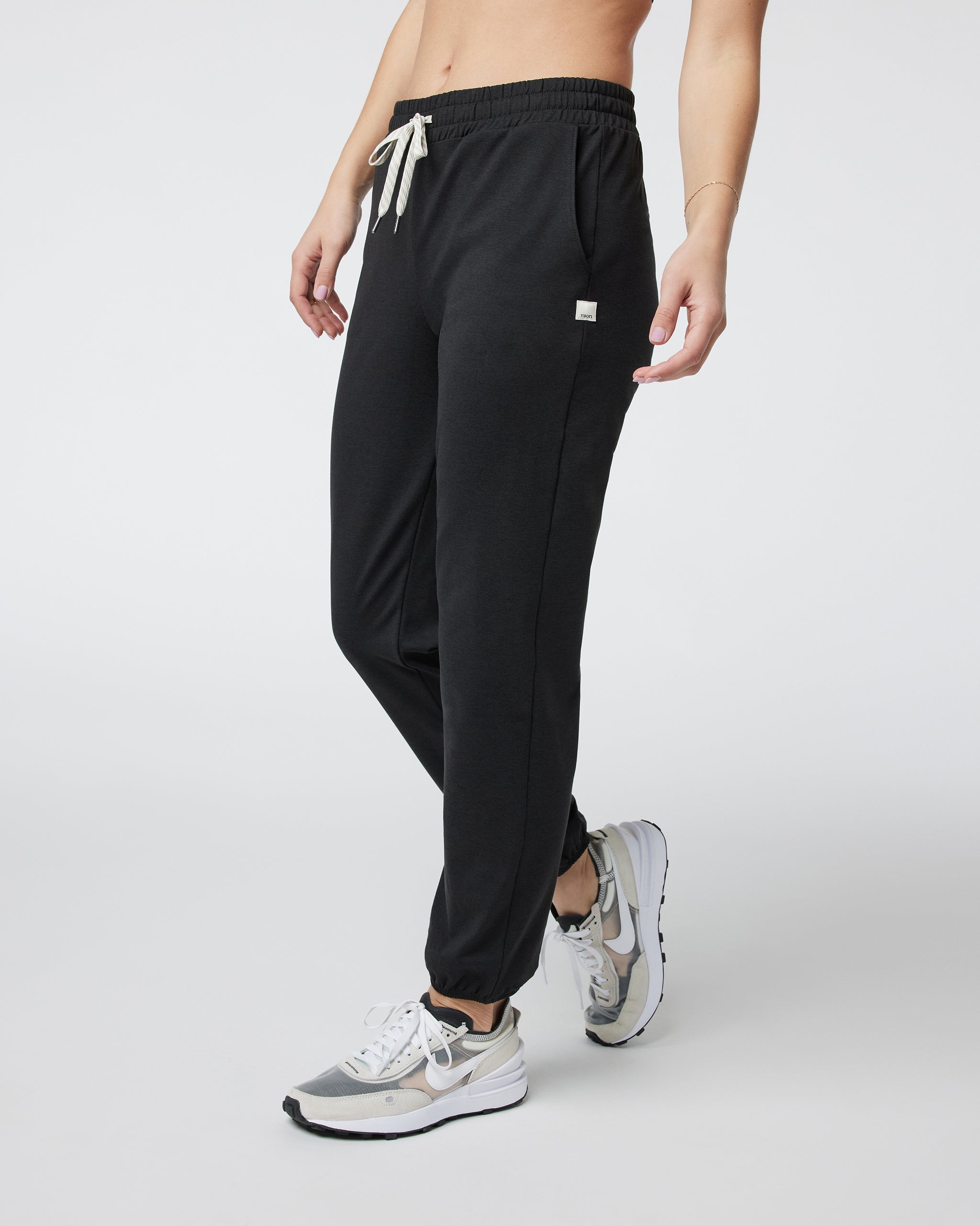 Granite Performance Jogger | Black Heather - Image 4