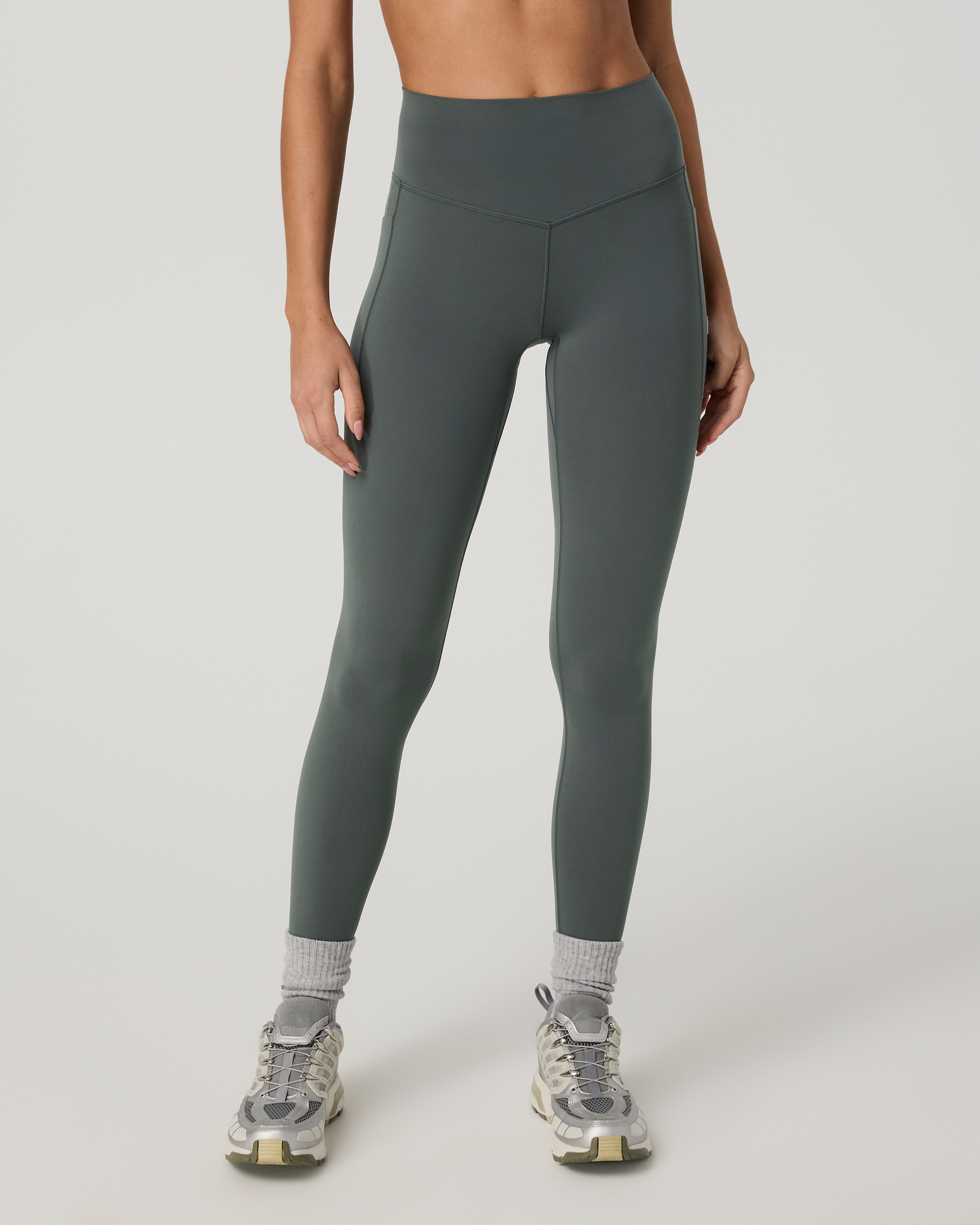Vuori AllTheForm™ Pocket Legging | Dark Jade - Image 5