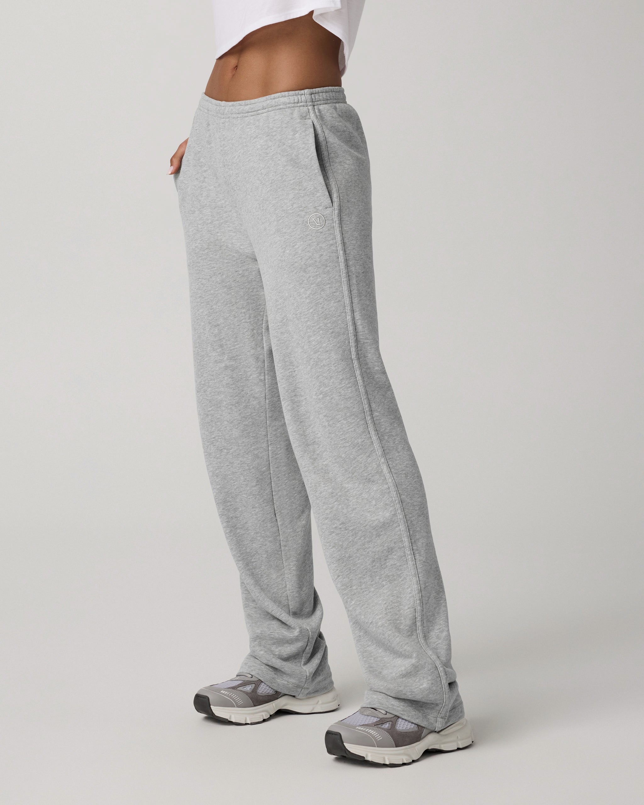 Sedona Straight Leg Sweatpant-Long | Light Heather Grey