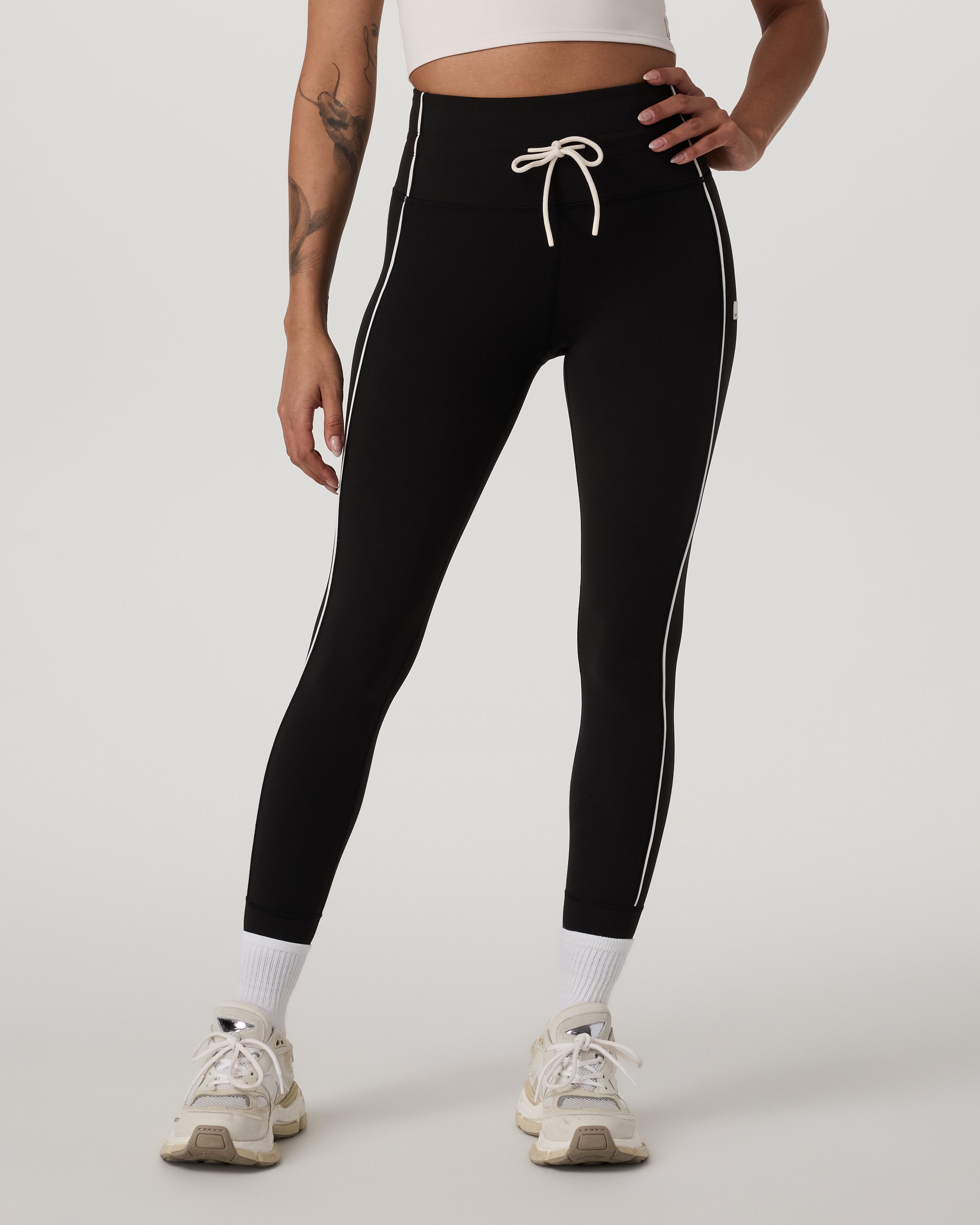 Daily Piped Legging | Black - Image 5