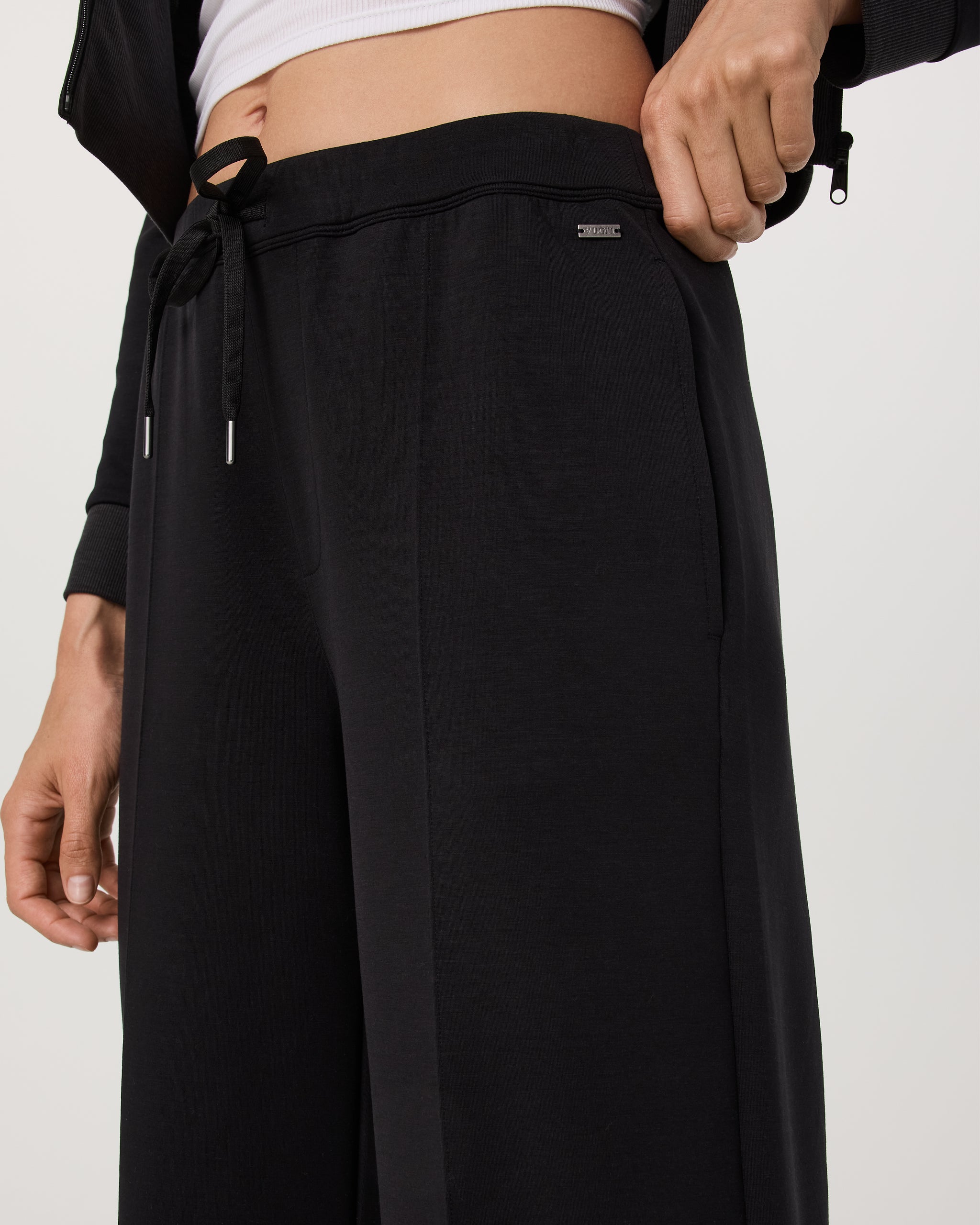 Compose Wideleg Pant | Black - Image 2