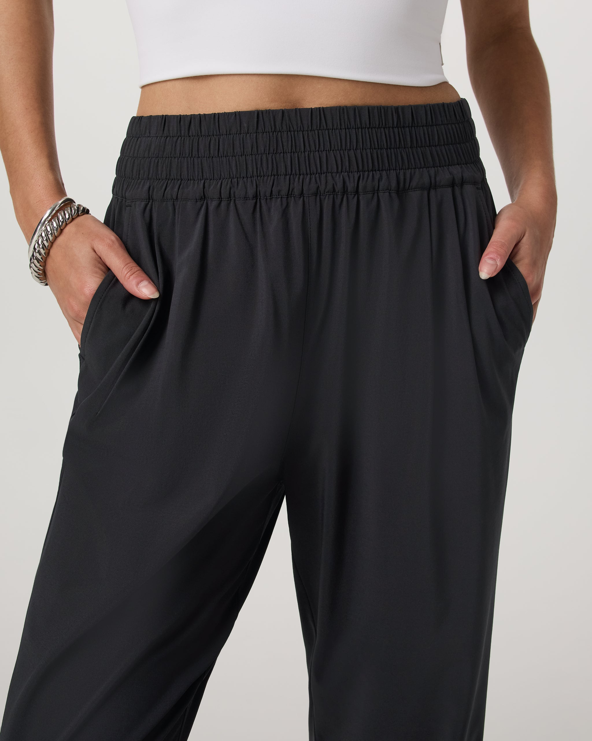 Villa Ankle Pant | Black - Image 4