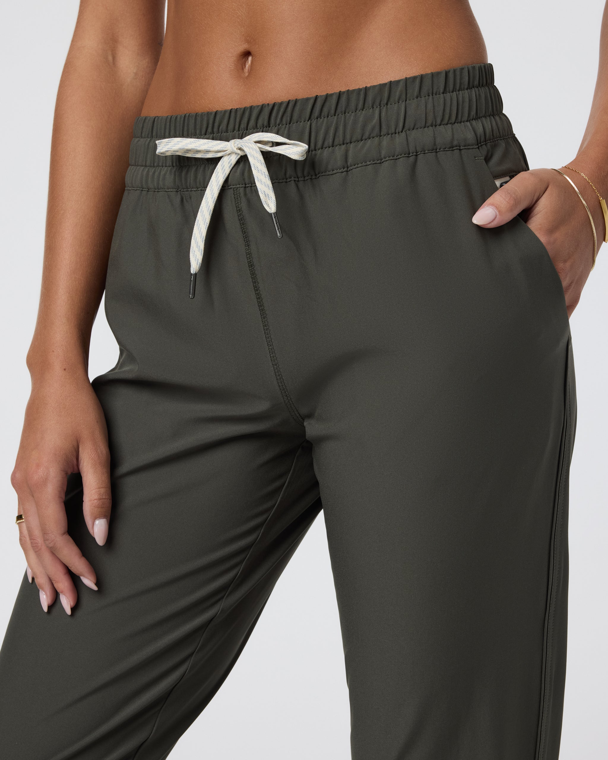 Weekend Jogger | Kale - Image 2