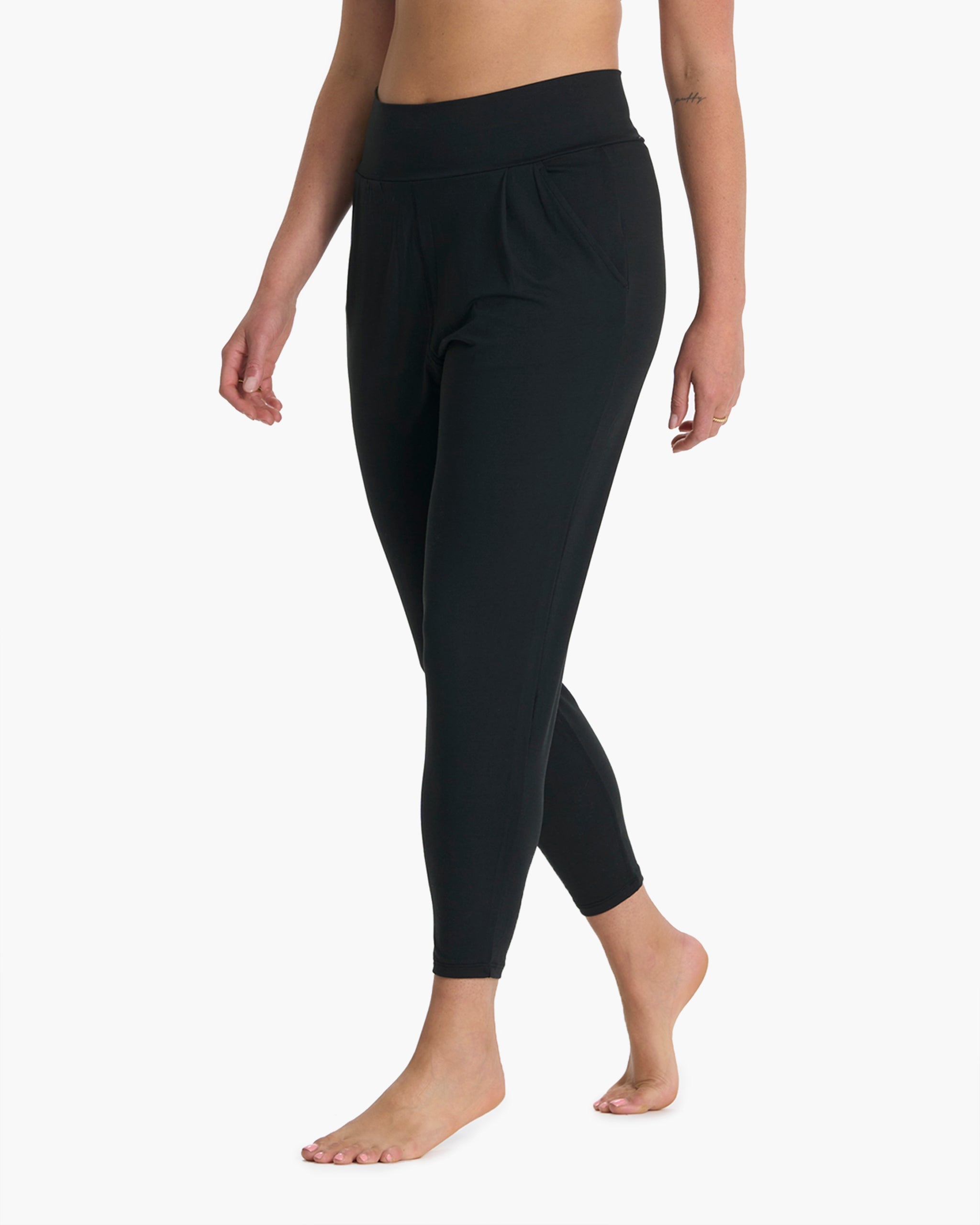 Lux At Ease Pant | Black - Image 2