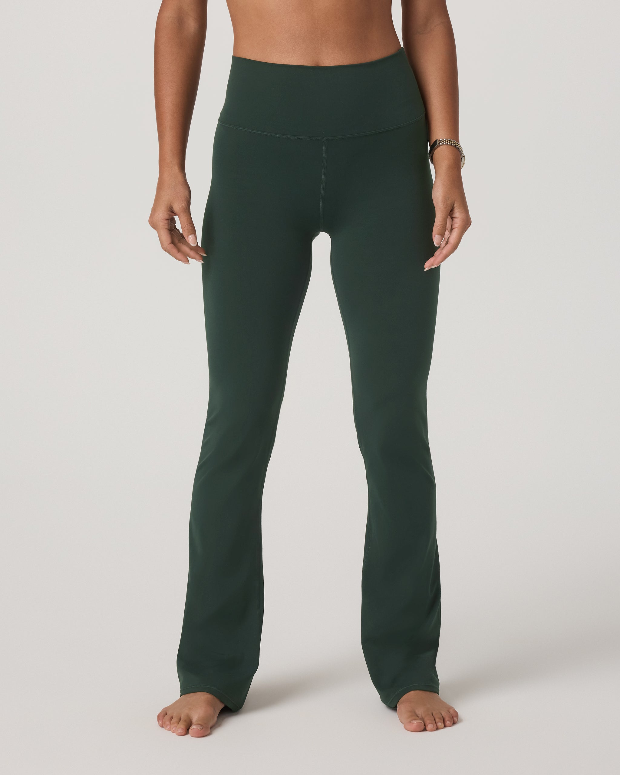 Vuori AllTheFeels™ Slim Flare | Evergreen