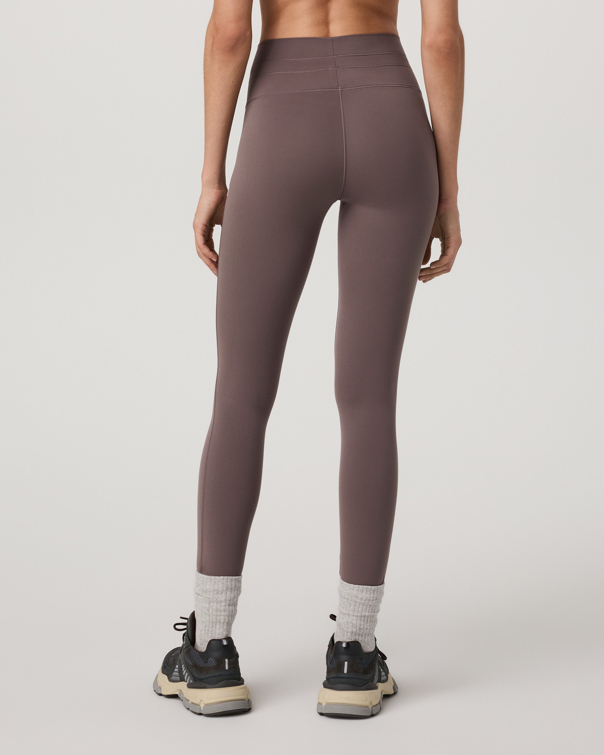 Daily Form Legging - Short | Huckleberry - Image 3