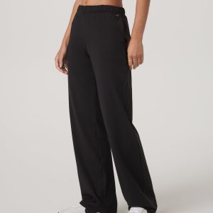 Halo Modern Straight Leg Pant-Short | Solid Black