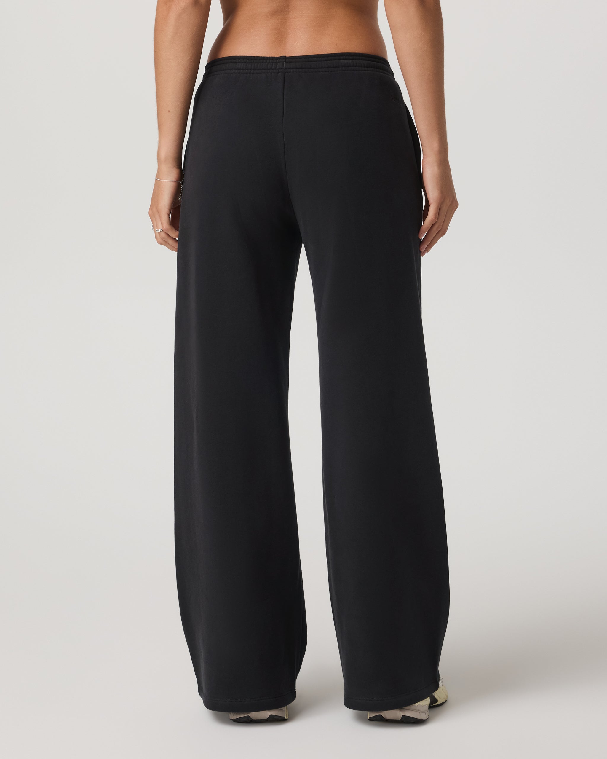 Restore Ultra Wideleg Sweatpant - Long | Washed Black - Image 3