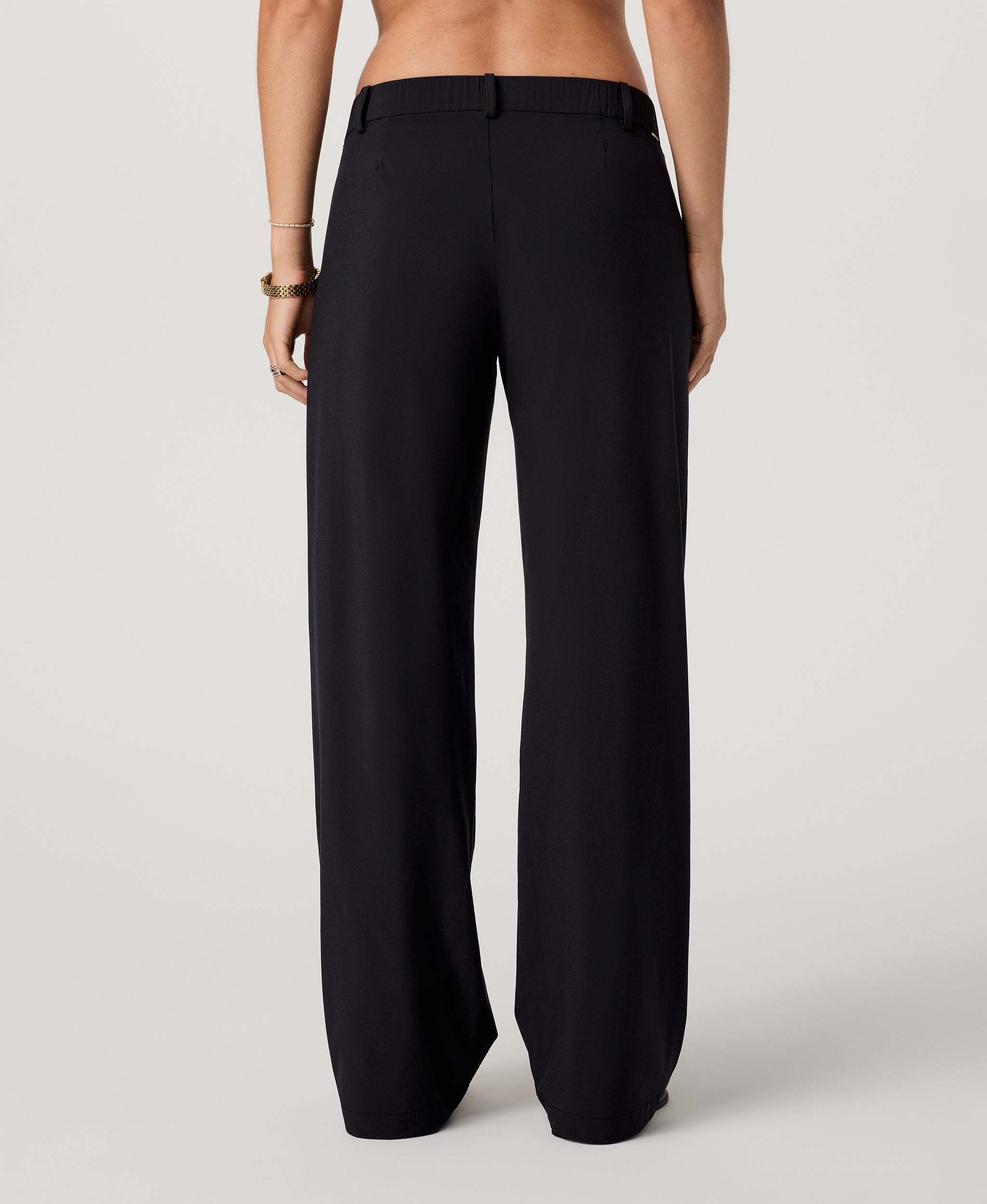 Villa Low Slung Trouser | Black - Image 3