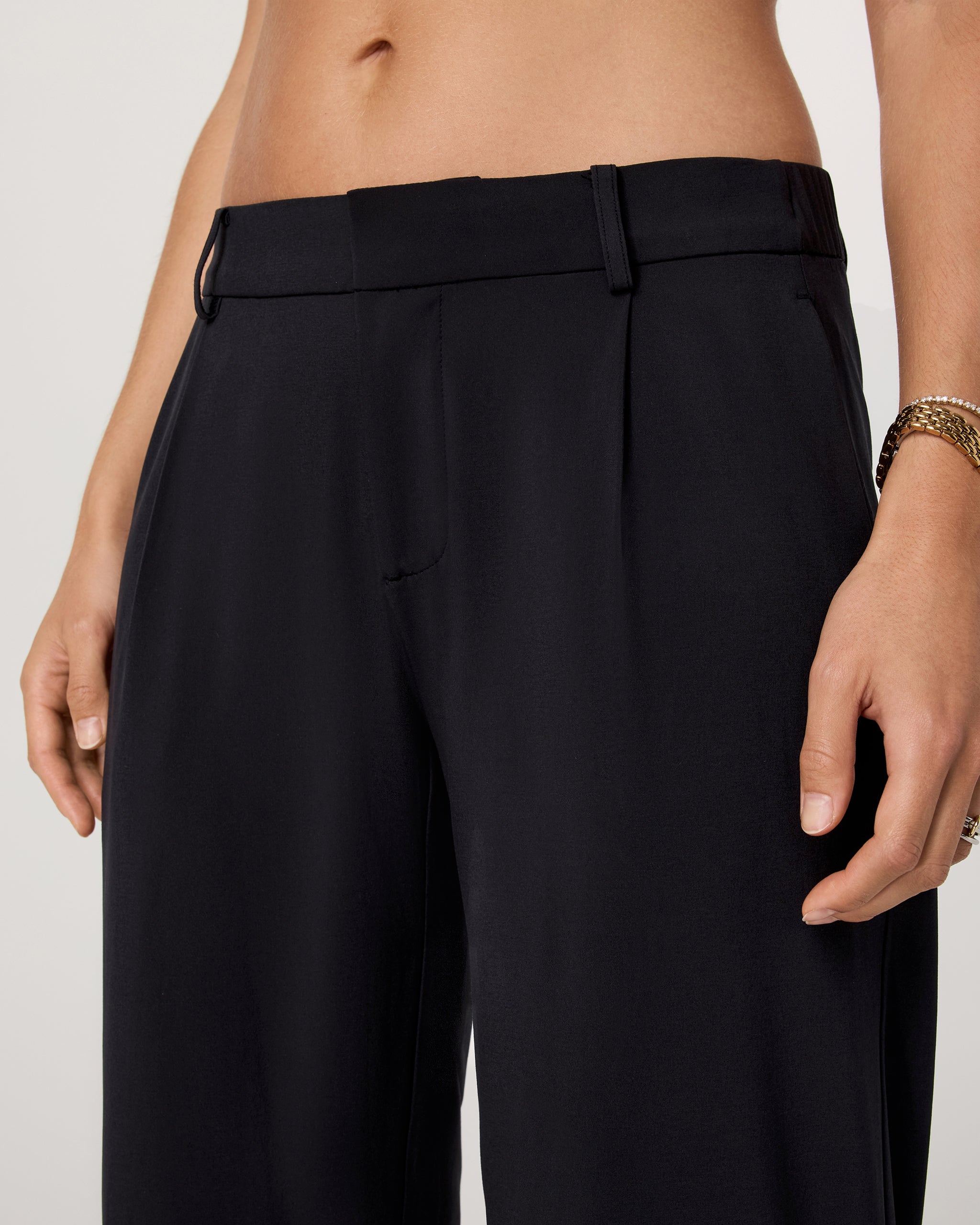 Villa Low Slung Trouser | Black - Image 4