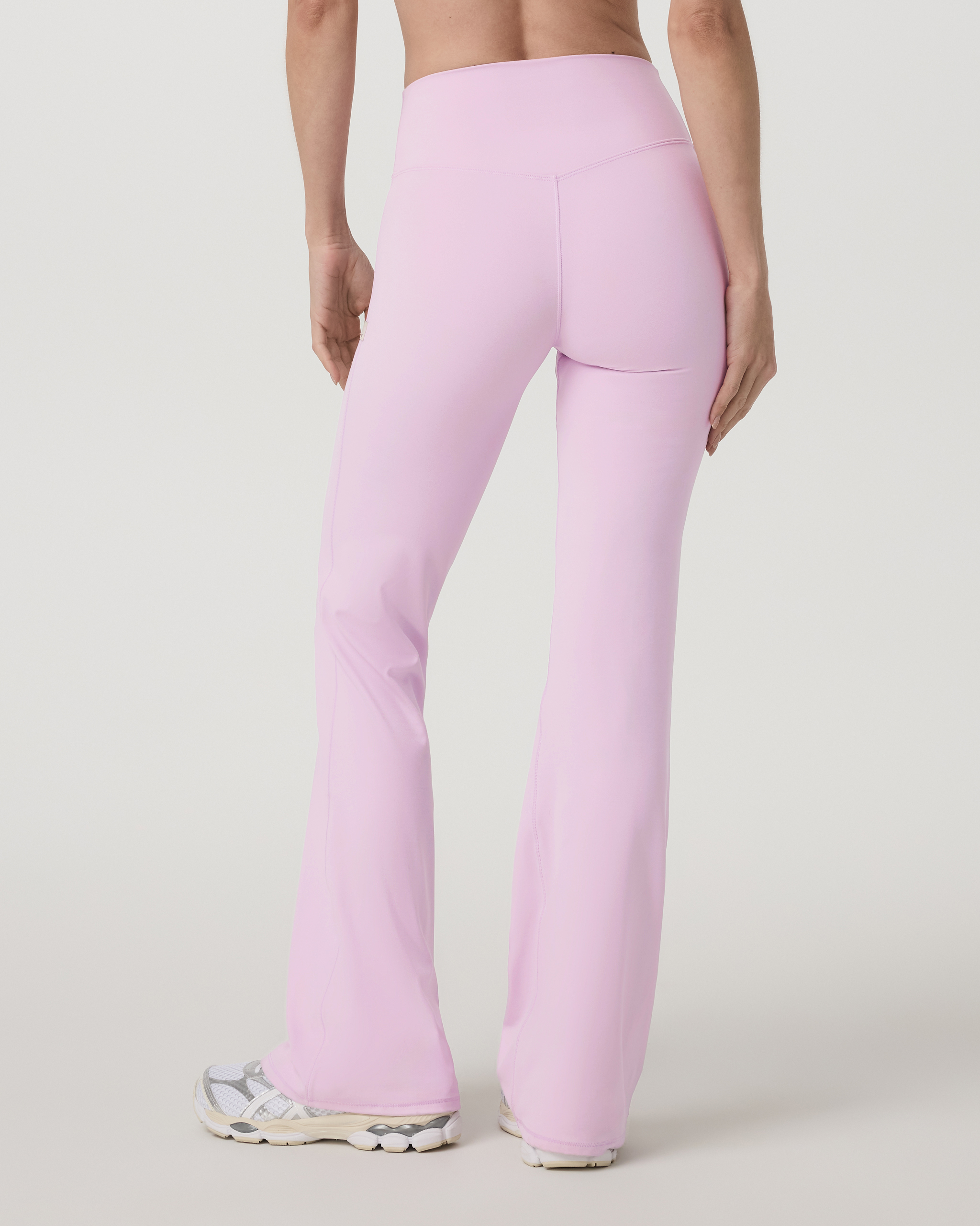 Vuori AllTheForm™ Flare | Orchid Whisper - Image 3
