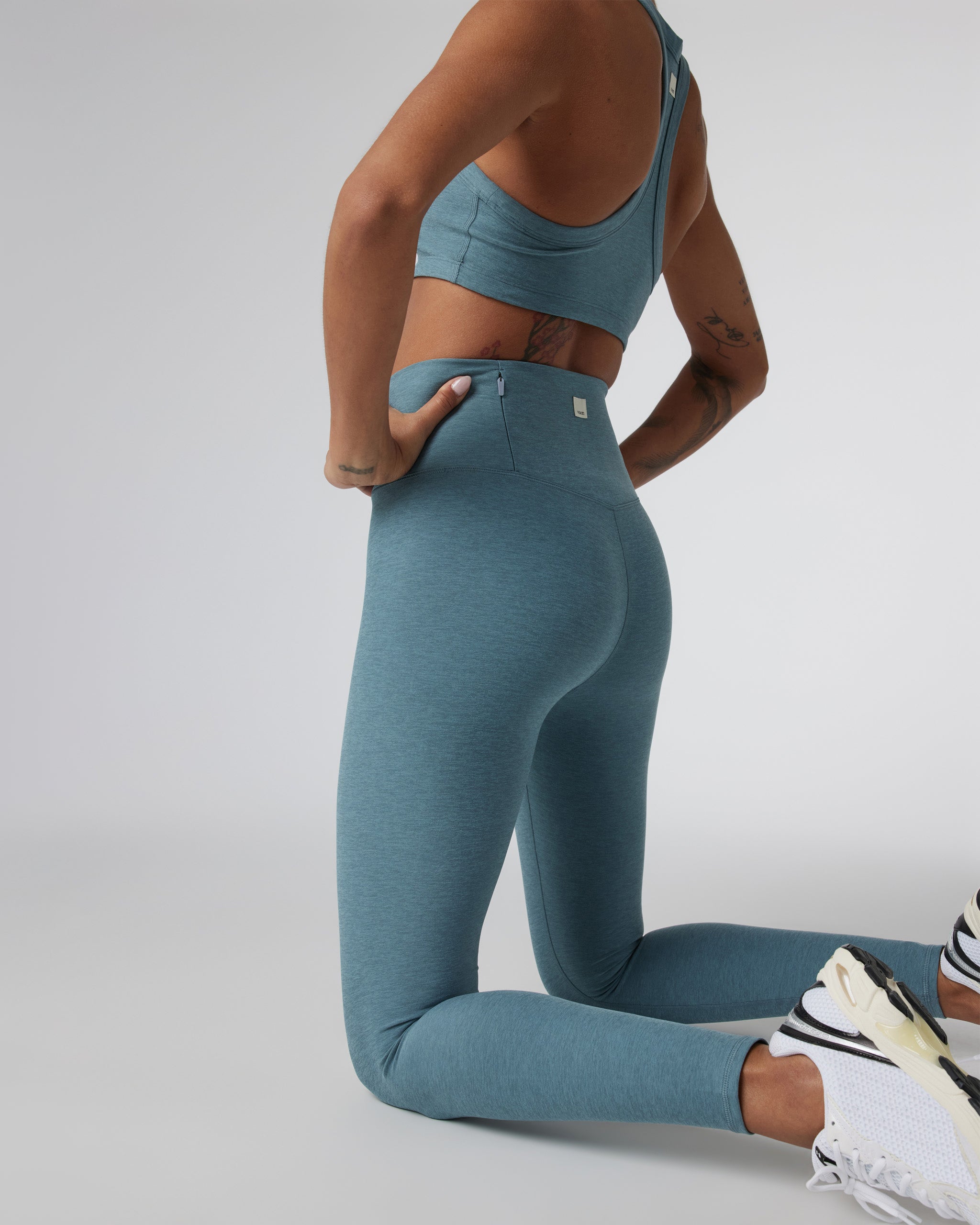 Clean Elevation Legging | Smoke Blue Heather - Image 4