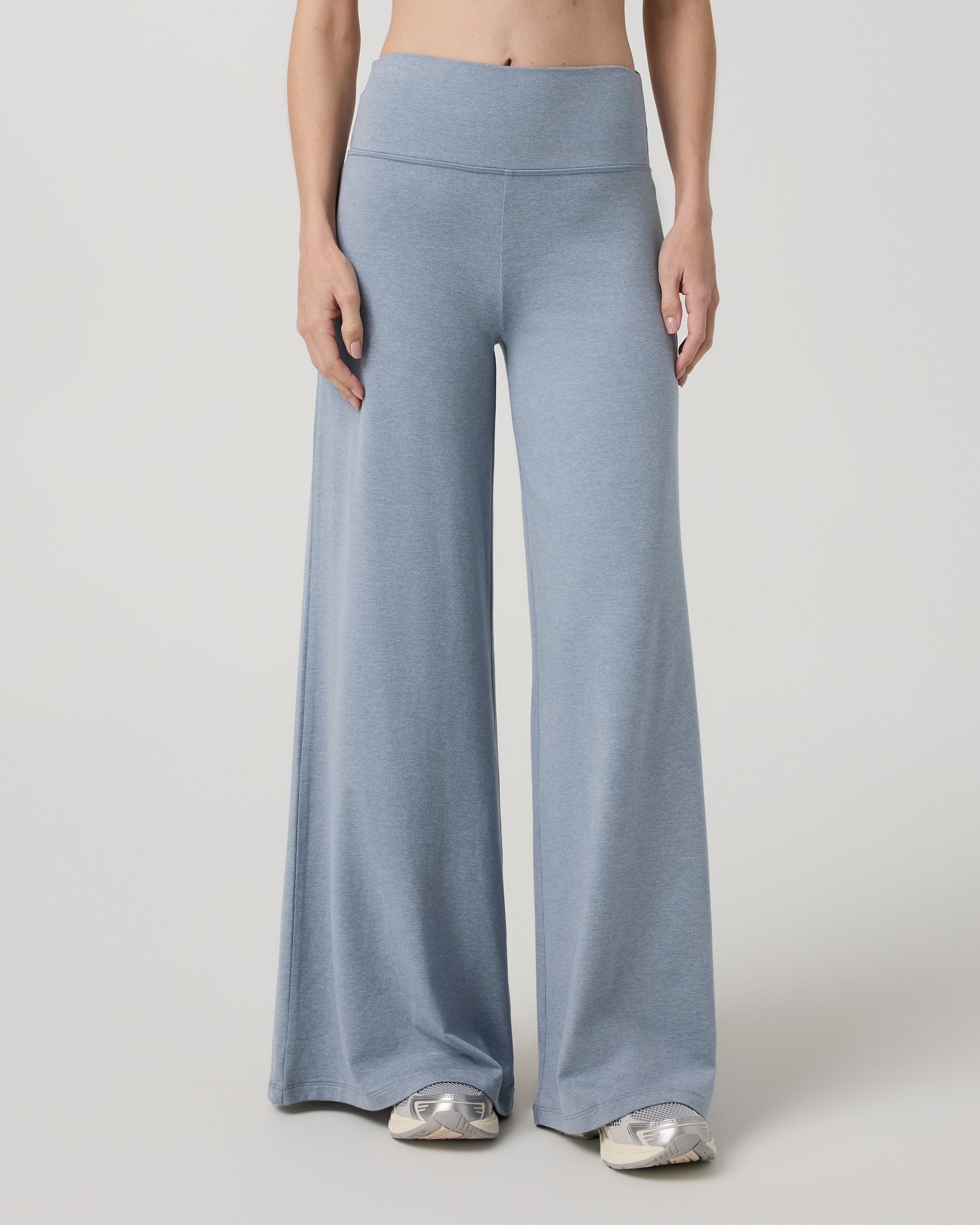Halo Easy Wideleg Pant - Short | Coastal Fog Heather