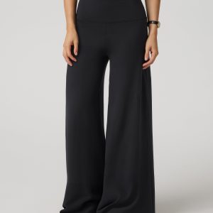 Halo Easy Wideleg Pant - Short | Solid Black