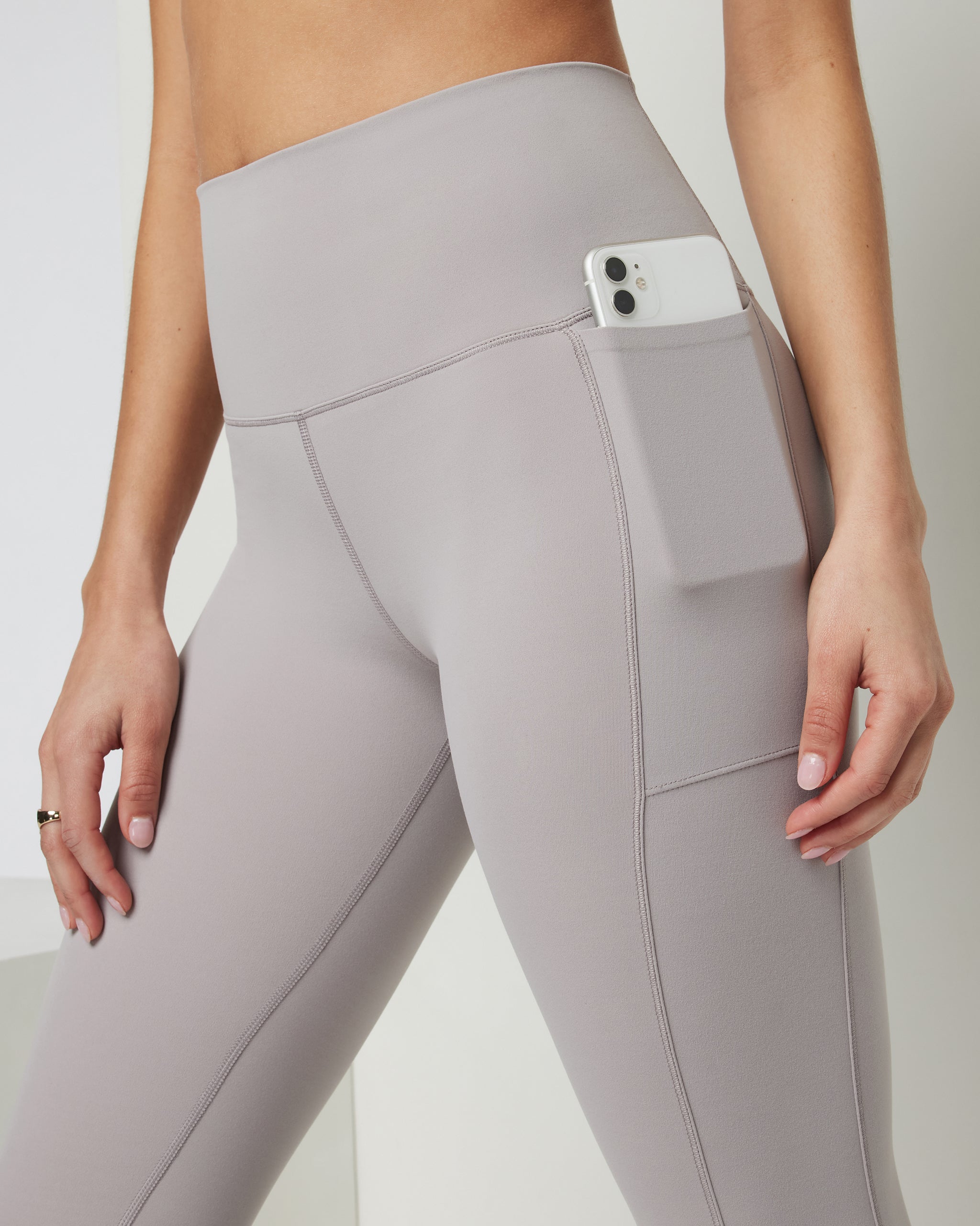Studio Pocket Legging | Soft Pewter - Image 4
