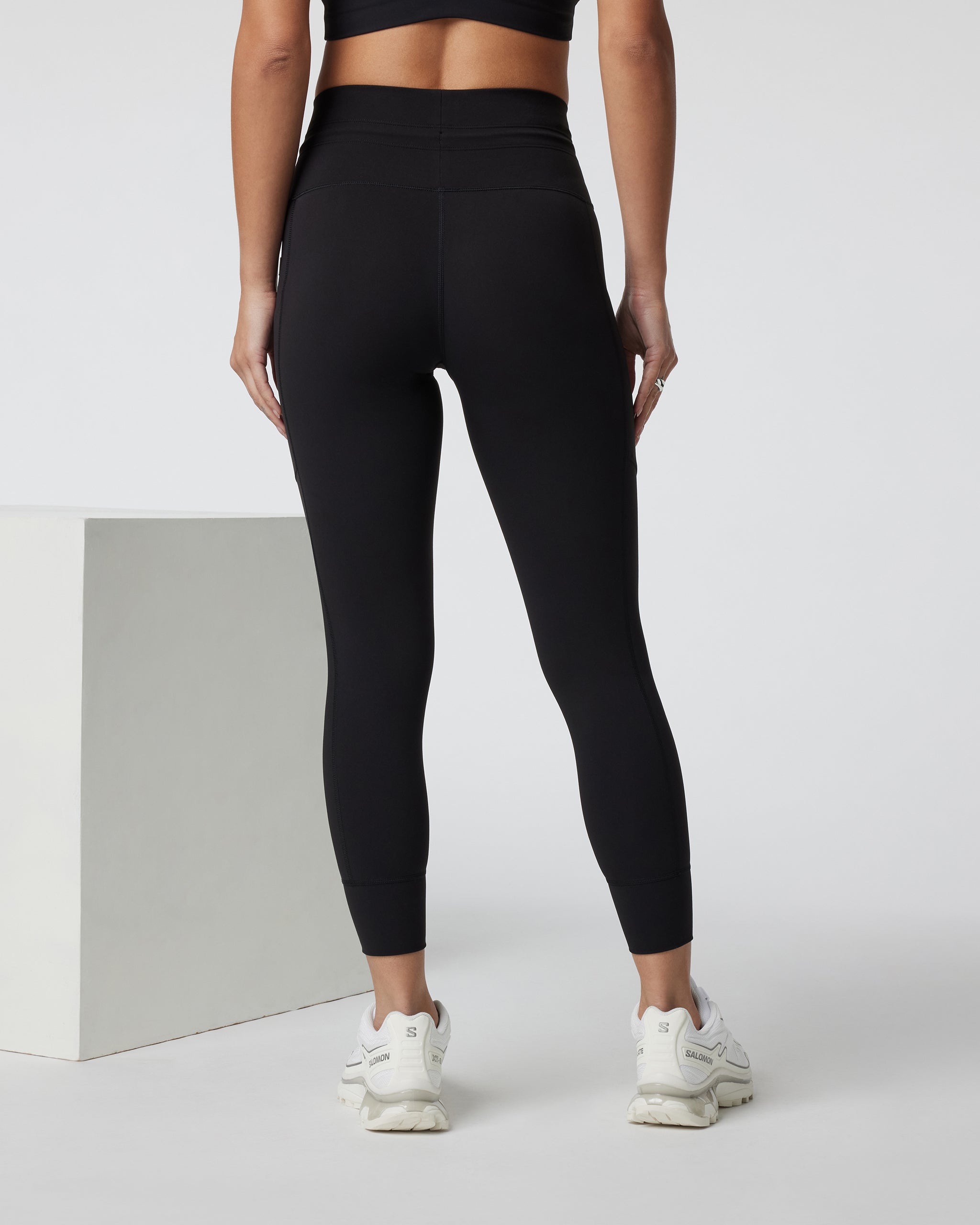 Daily Pocket Legging - Short | Black - Image 3