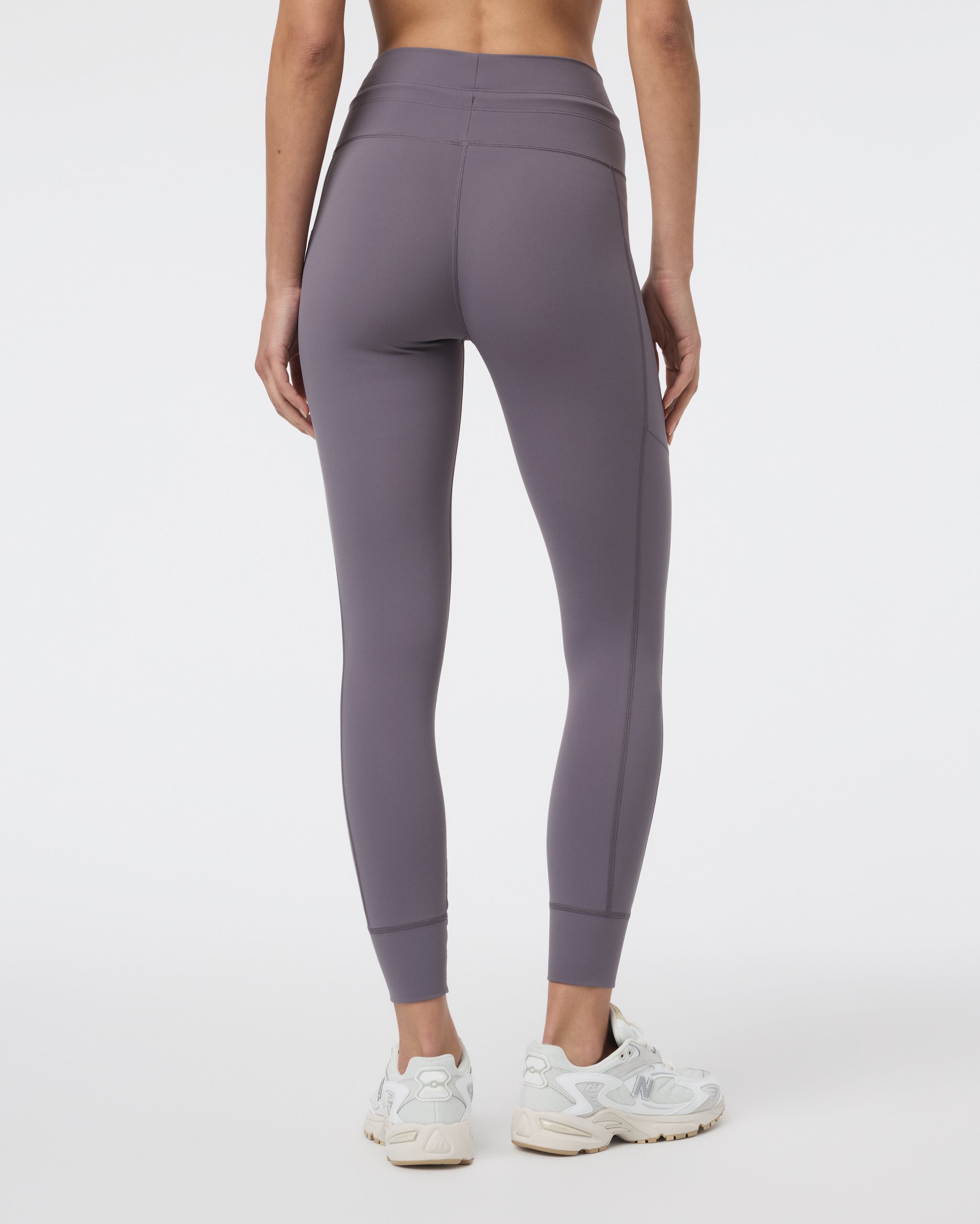 Daily Pocket Legging - Short | Lunar Grey - Image 3