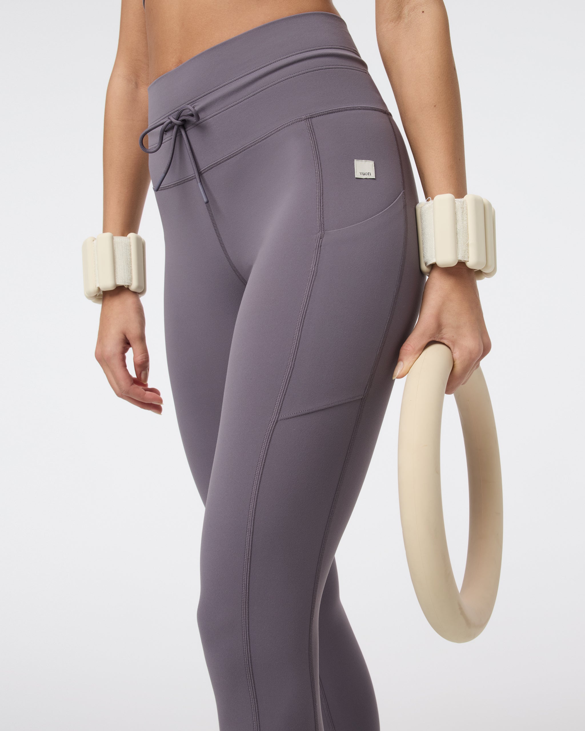 Daily Pocket Legging - Short | Lunar Grey - Image 4