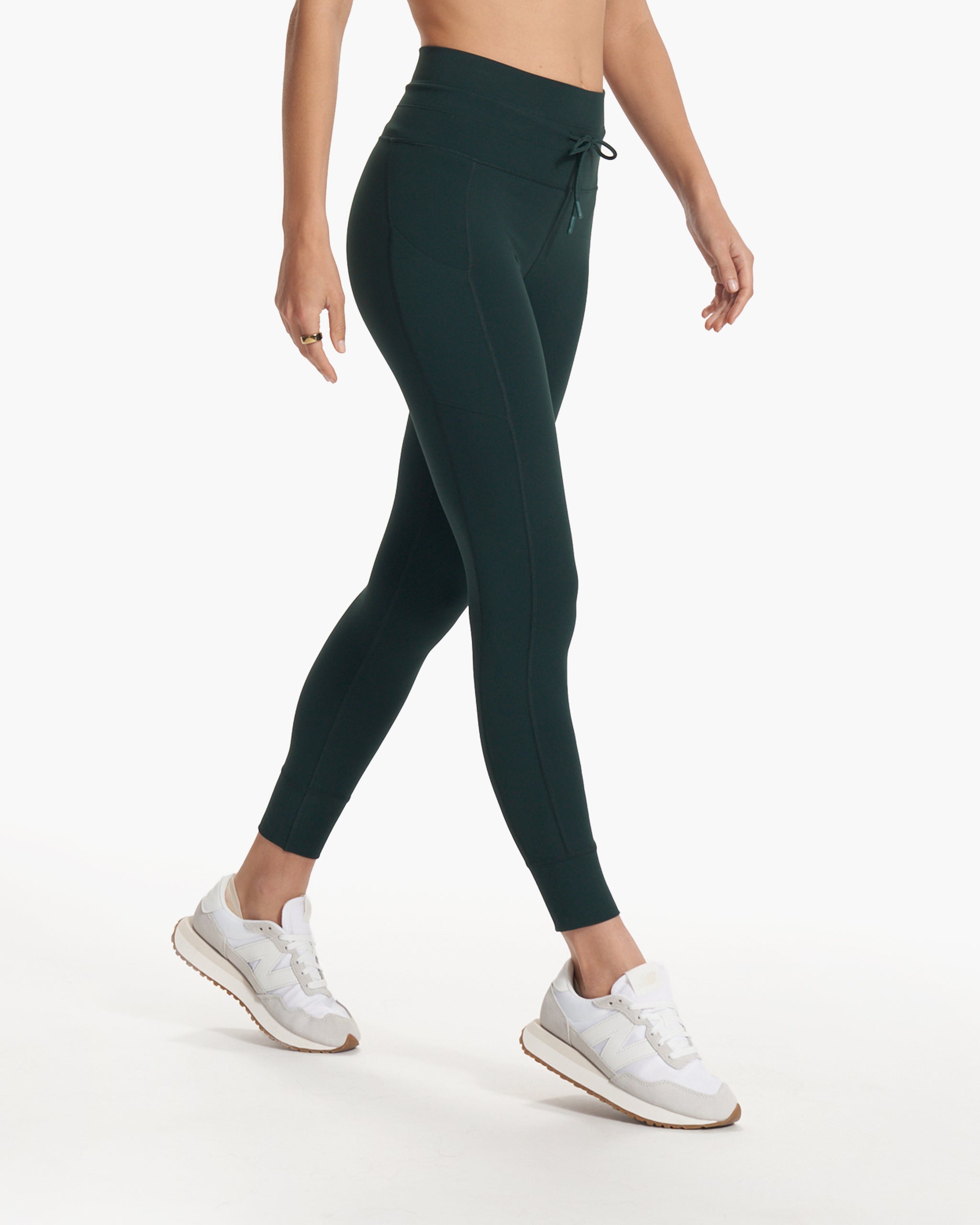 Daily Pocket Legging | Grass - Image 2