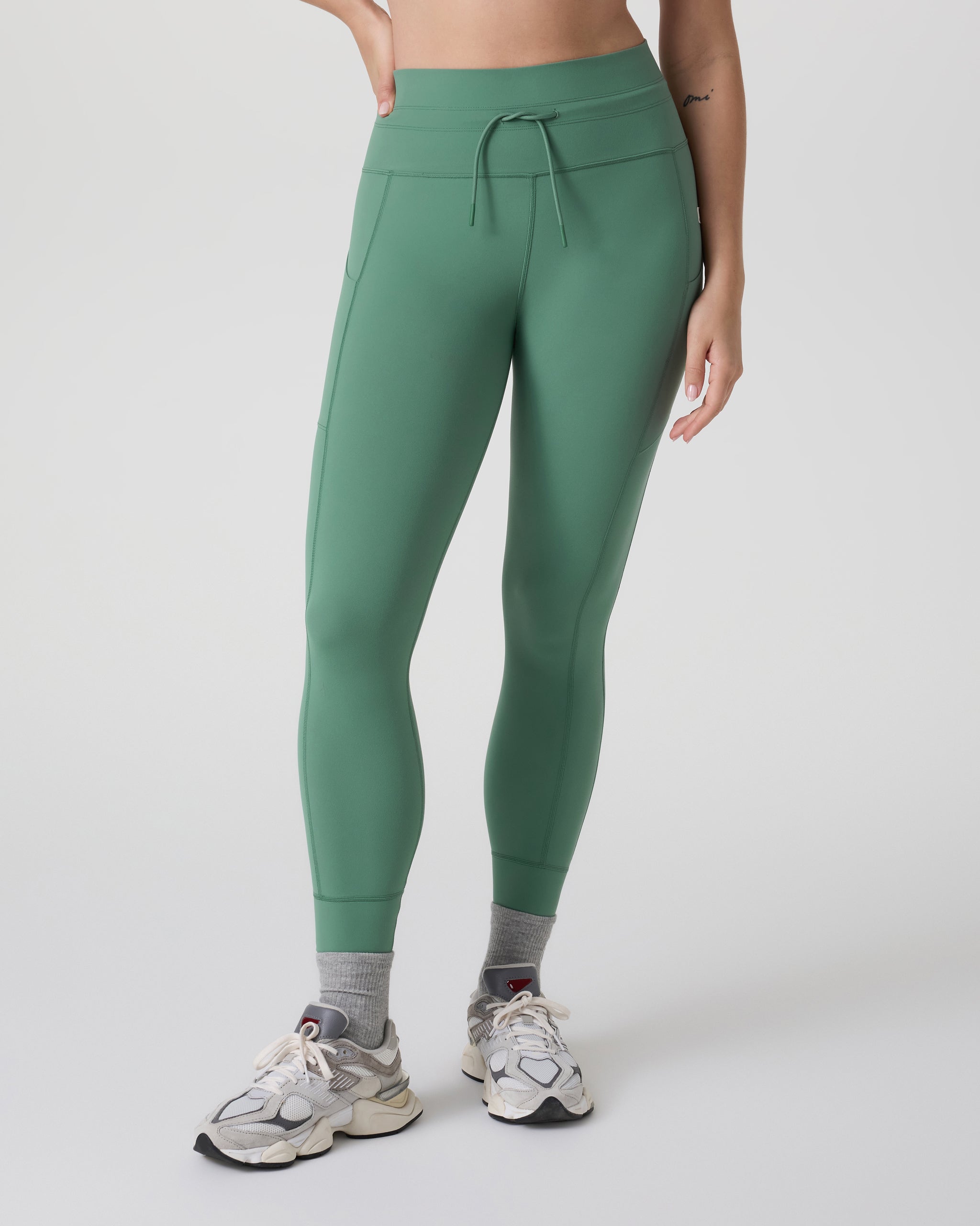 Daily Pocket Legging | Hedge Green - Image 4