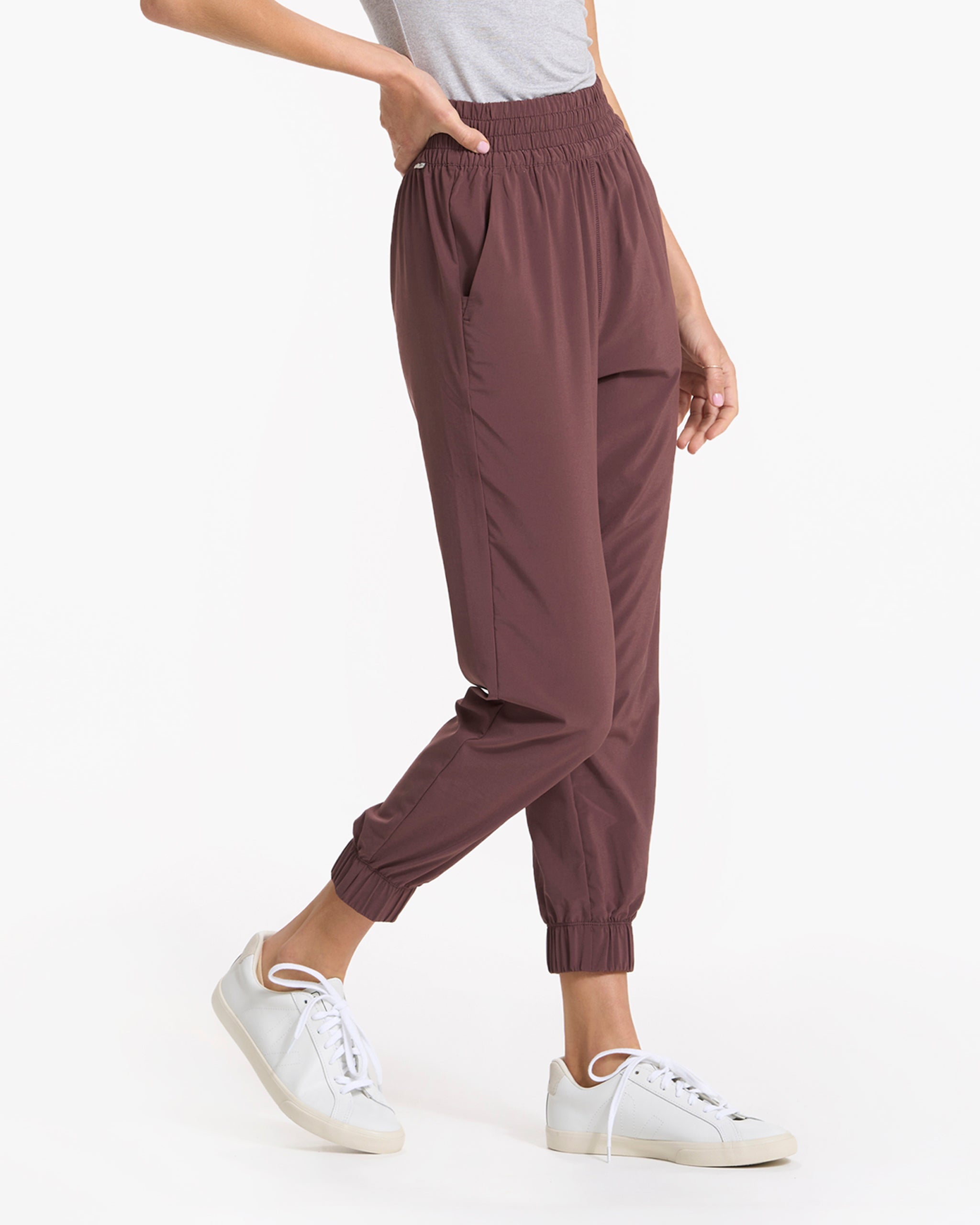 Villa Jogger | Chestnut - Image 2