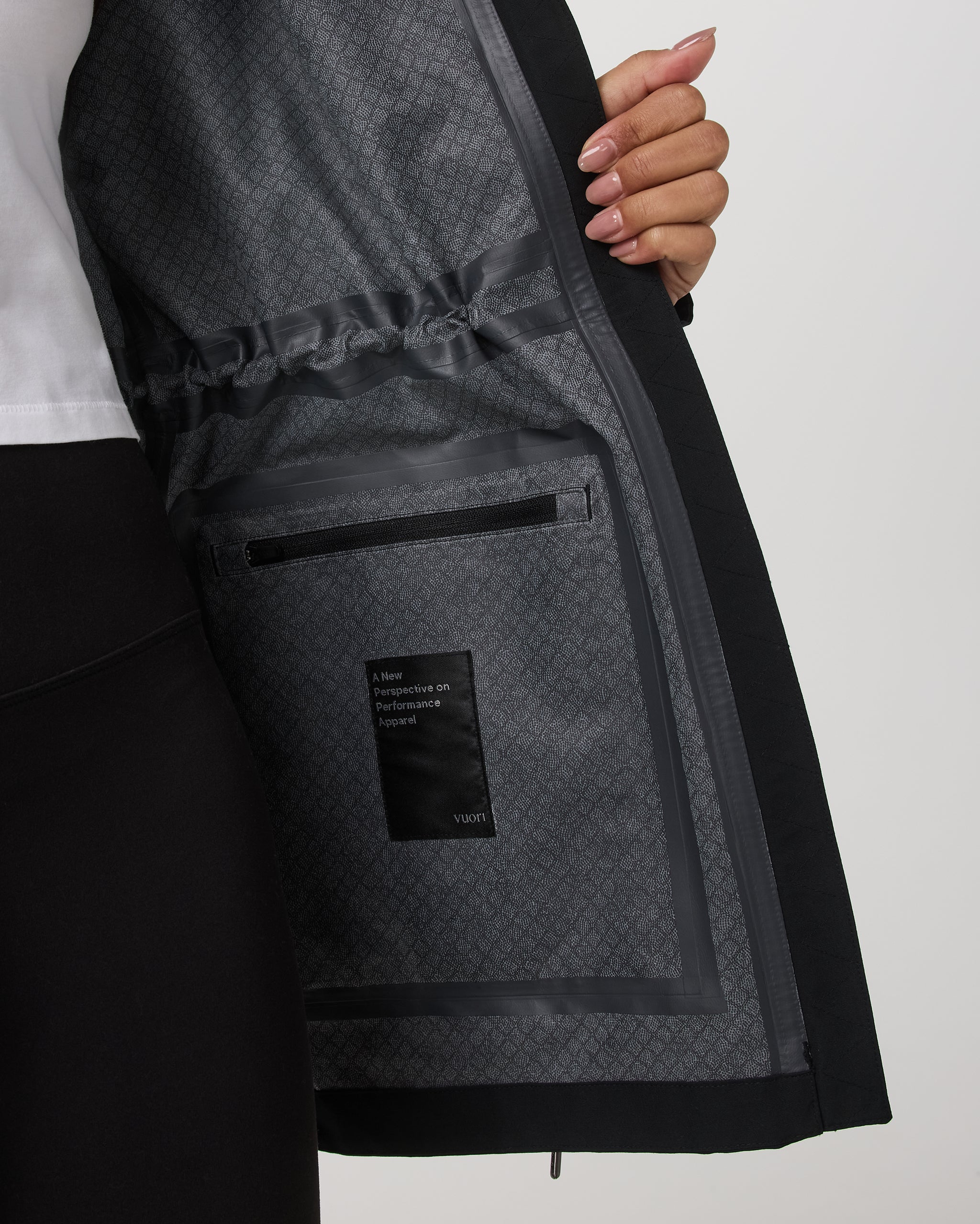 Pfeiffer Rain Jacket | Black - Image 4