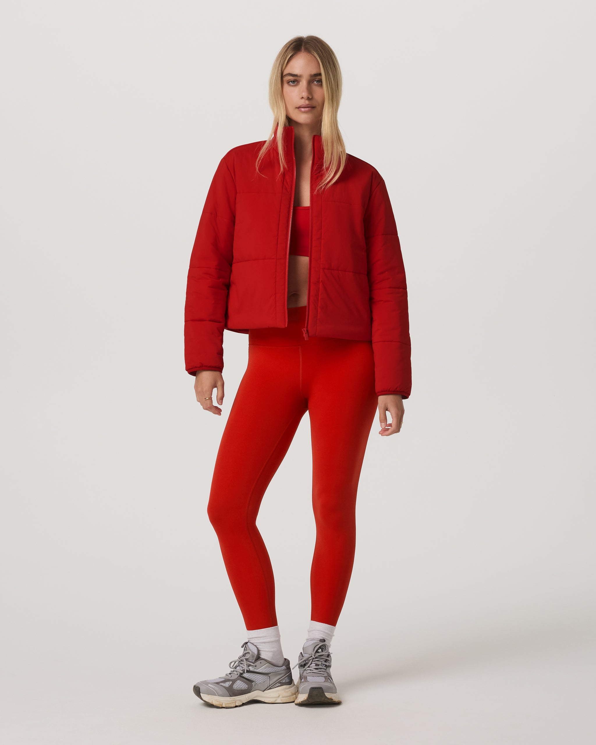Canyon Insulated Venture Jacket | Cherry