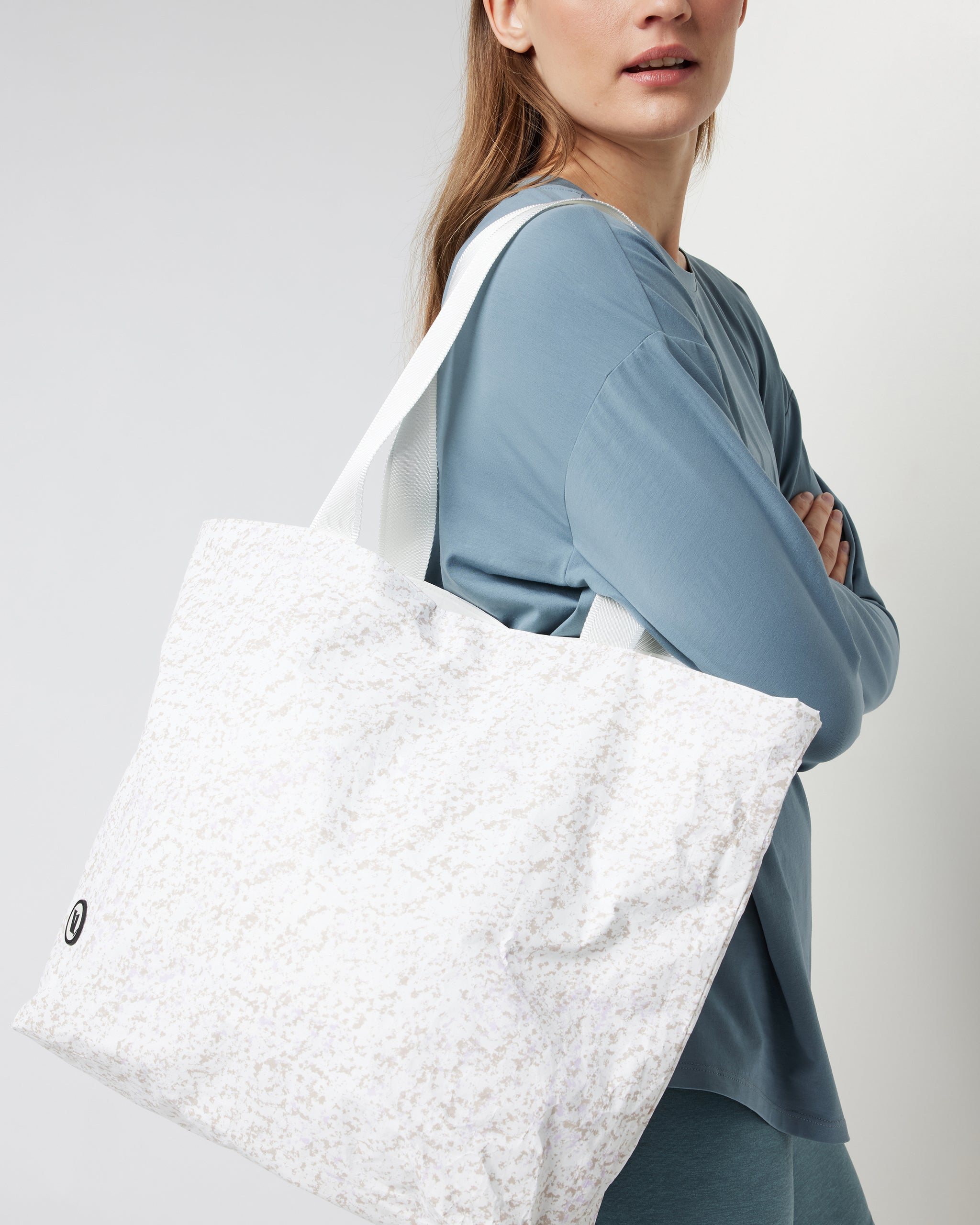 ALOHA-Day Tripper Tote | Coconut Opal - Image 5
