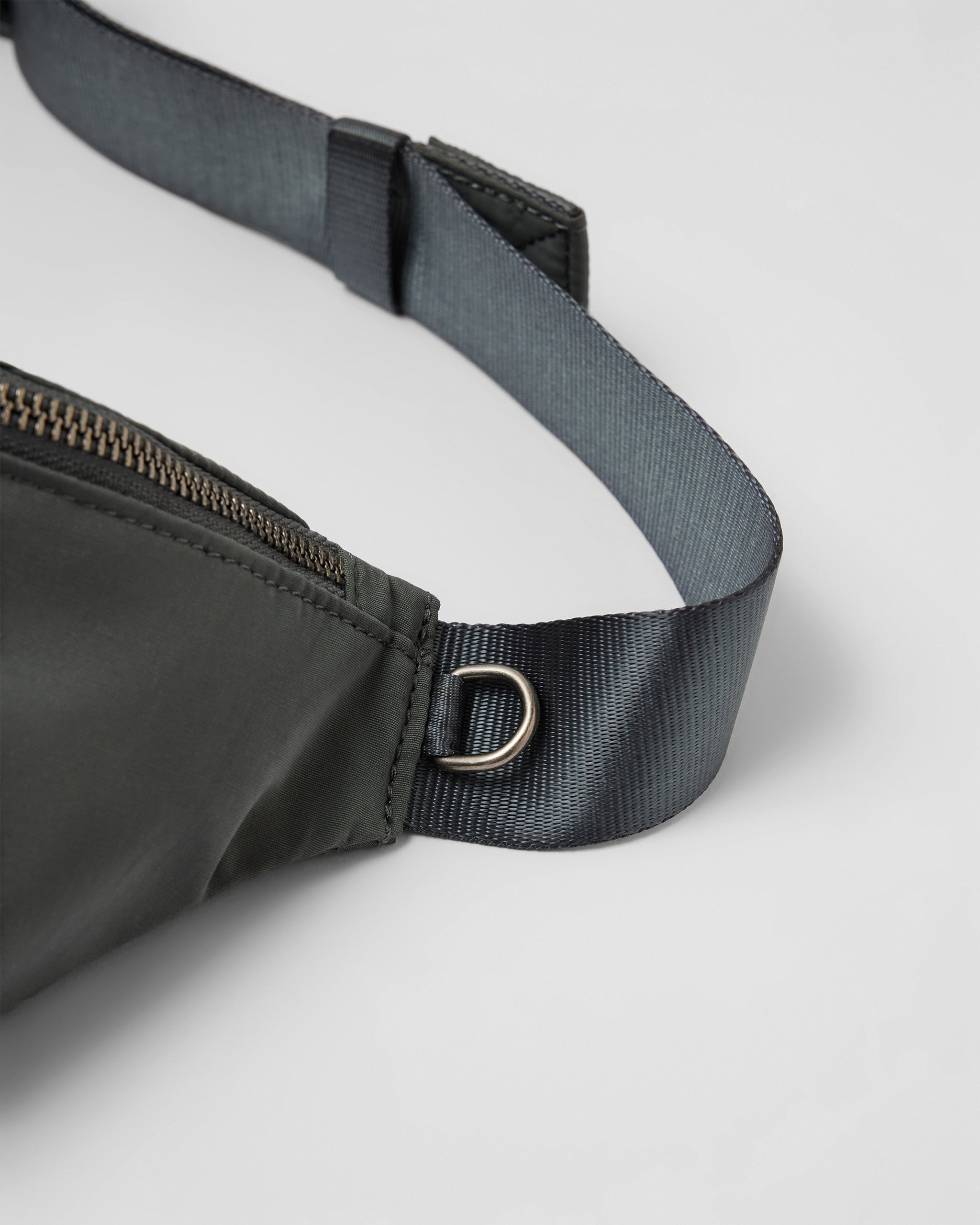 Vuori Sling | Smoked Beryl - Image 5